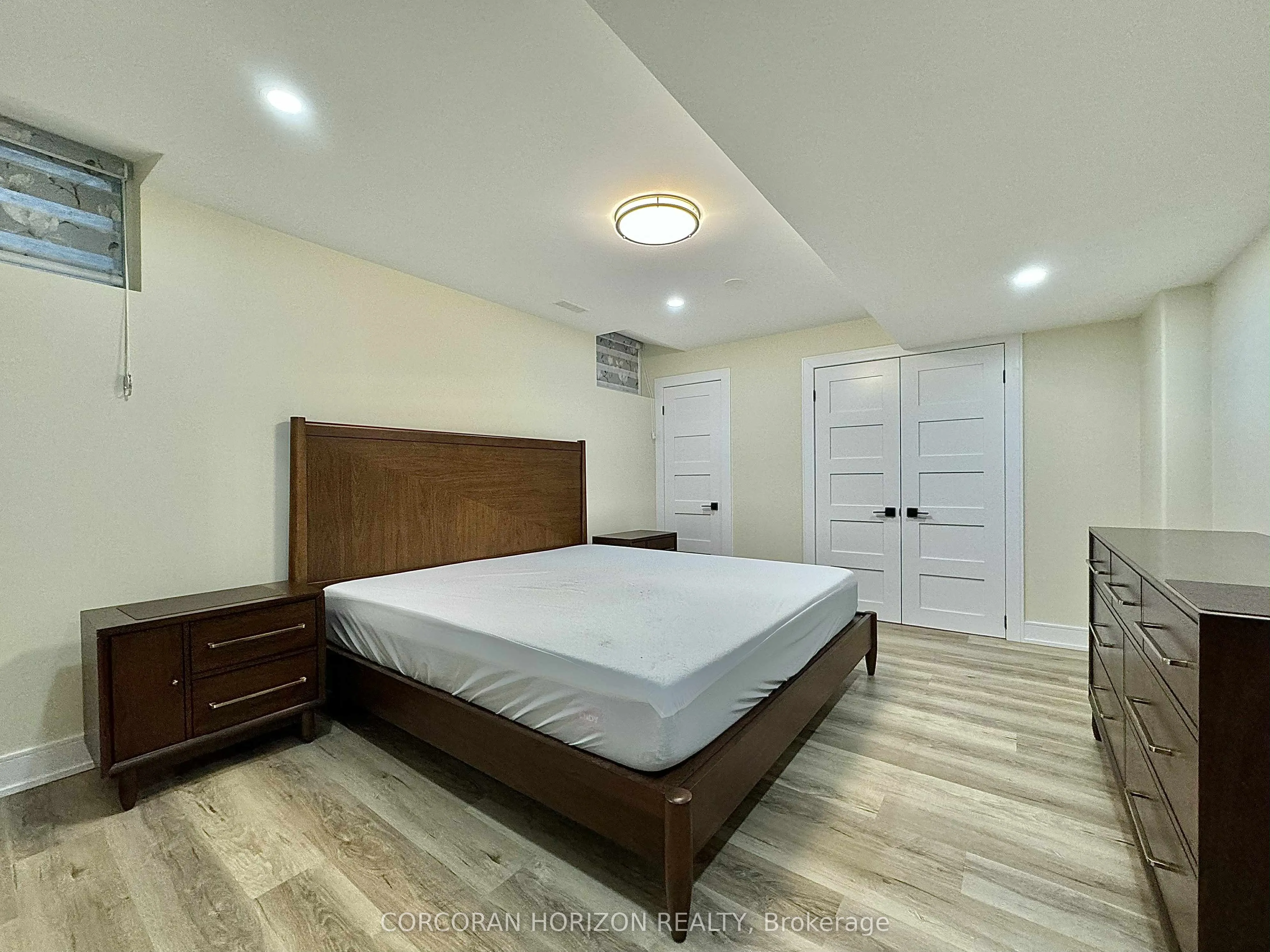 23 Mossgrove Drive, #Lower