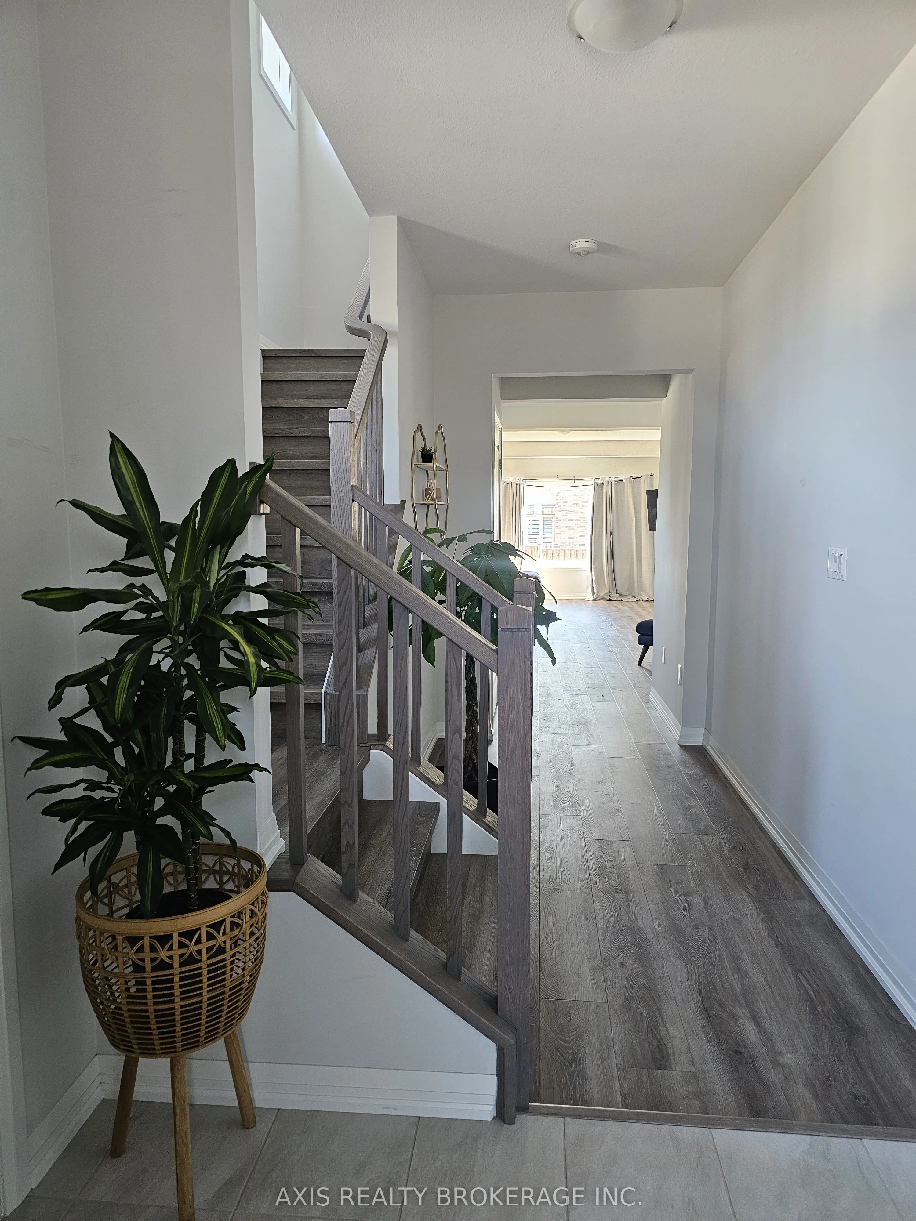47 SAMUEL Avenue