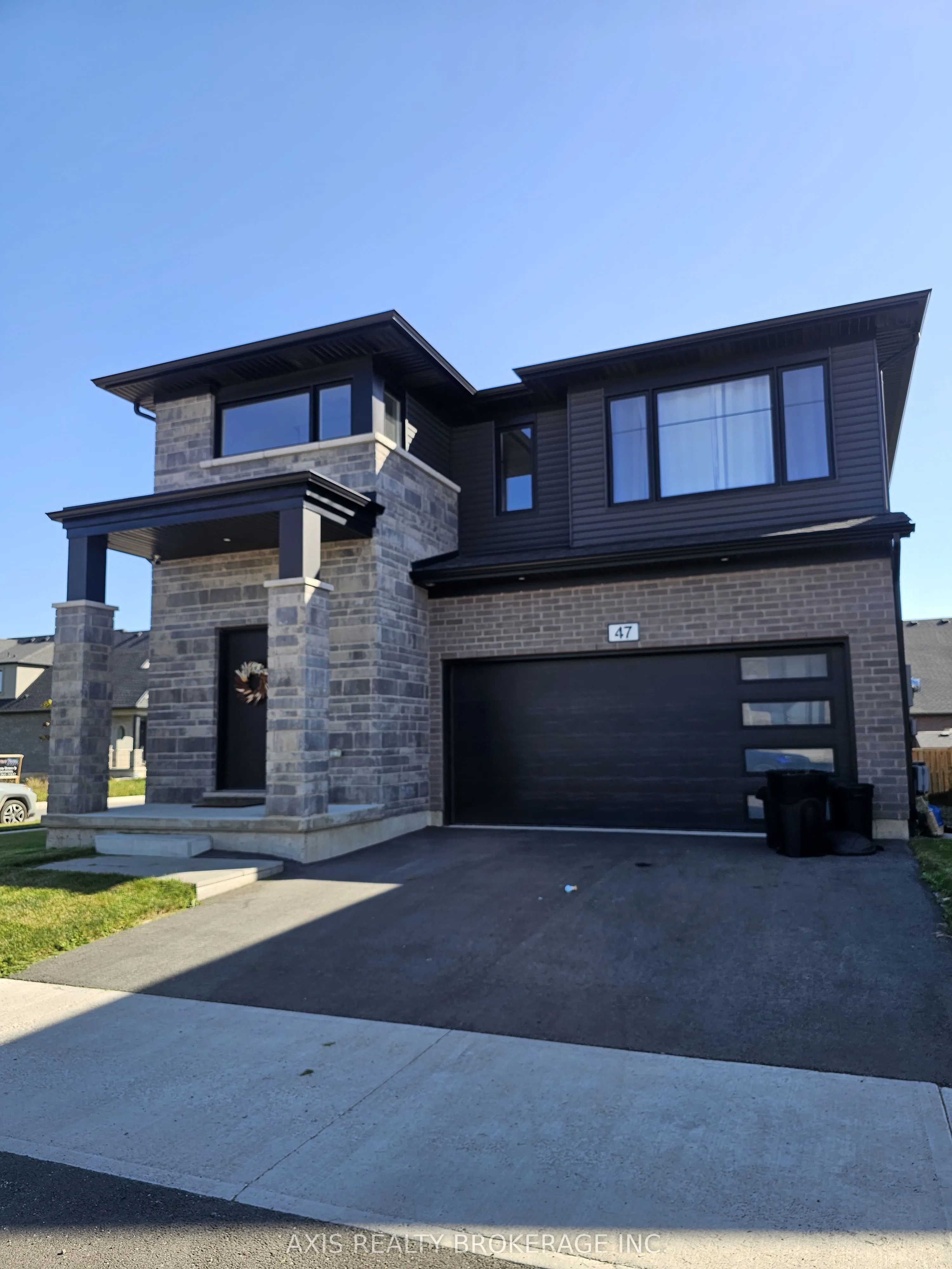 47 SAMUEL Avenue