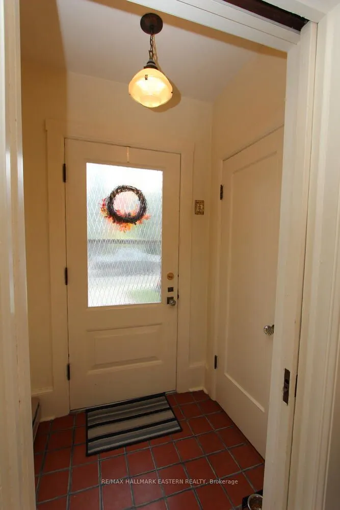 81 Second Street