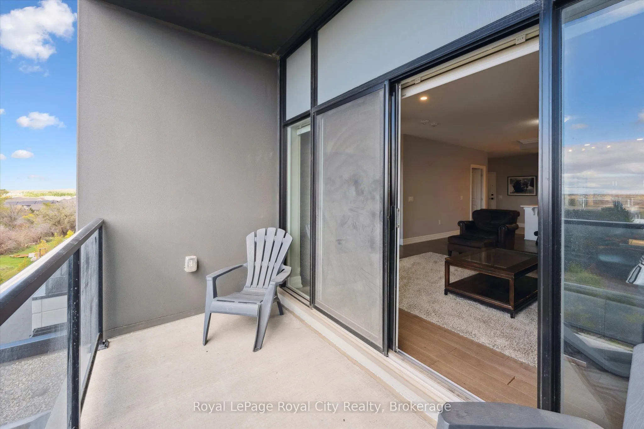 1878 Gordon Street, #409