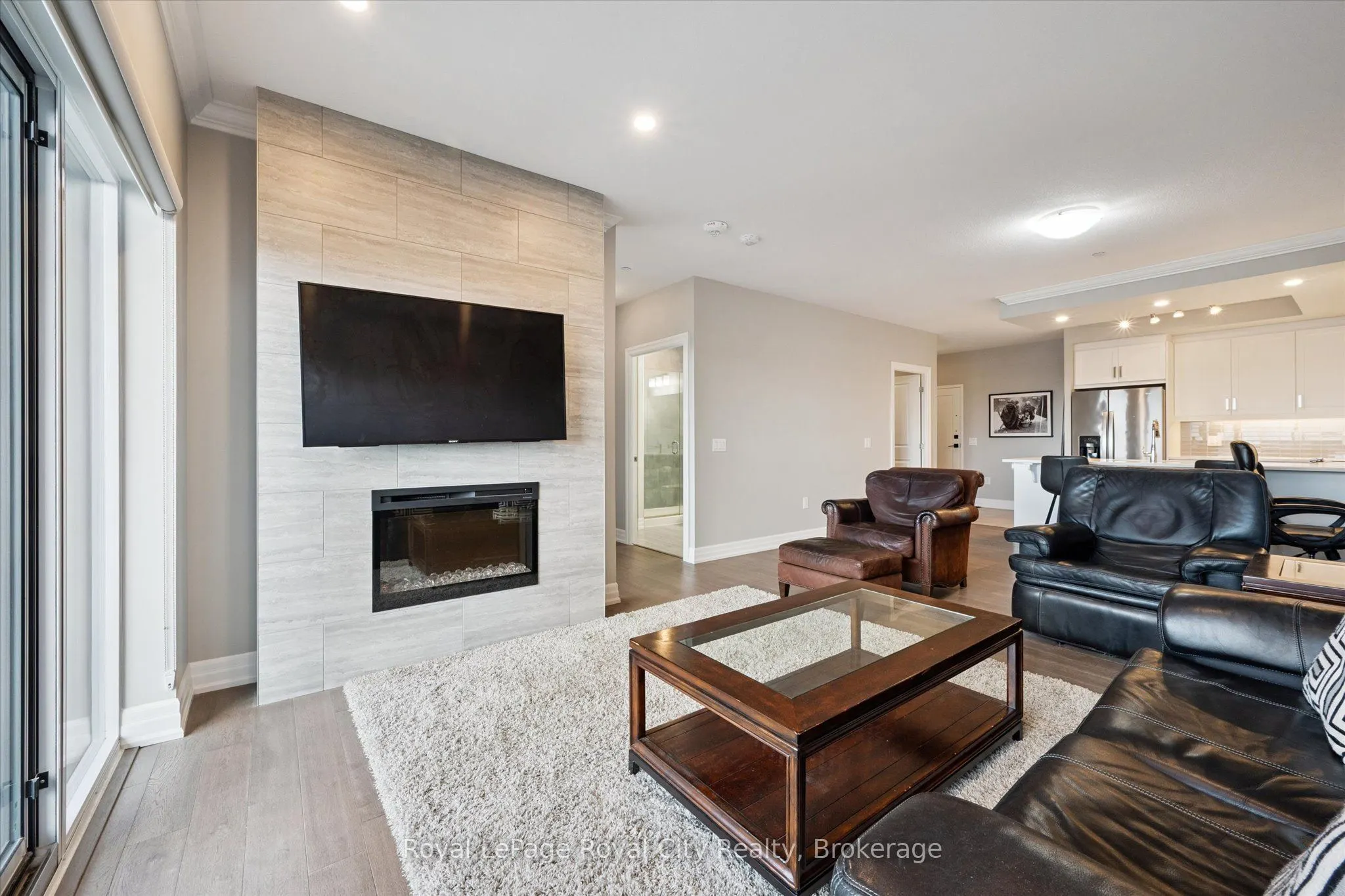 1878 Gordon Street, #409