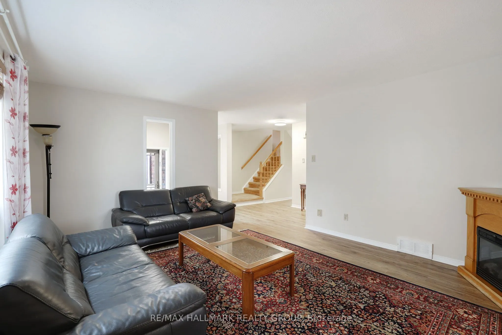 6 Robina Avenue