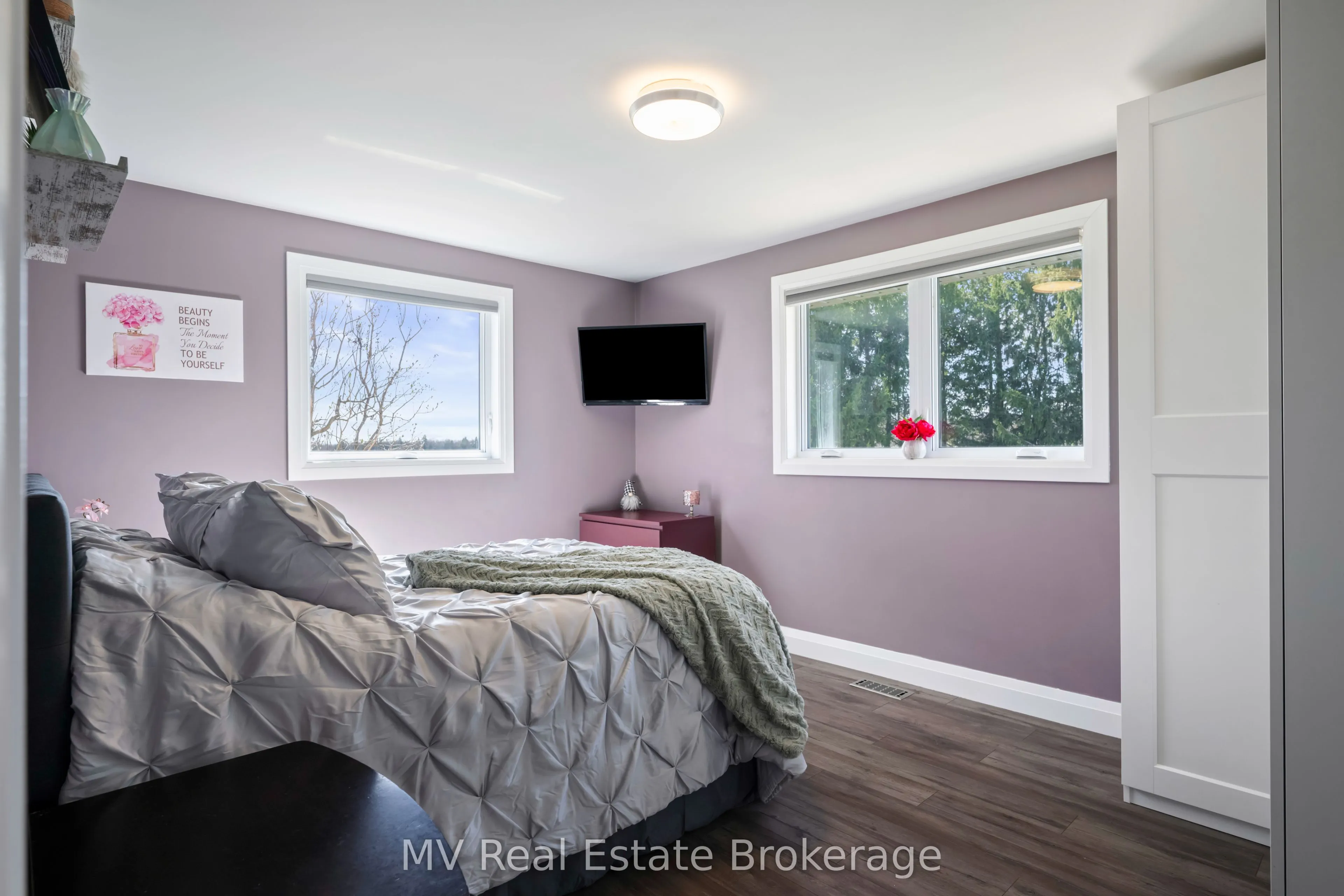 8378 Wellington Road 22