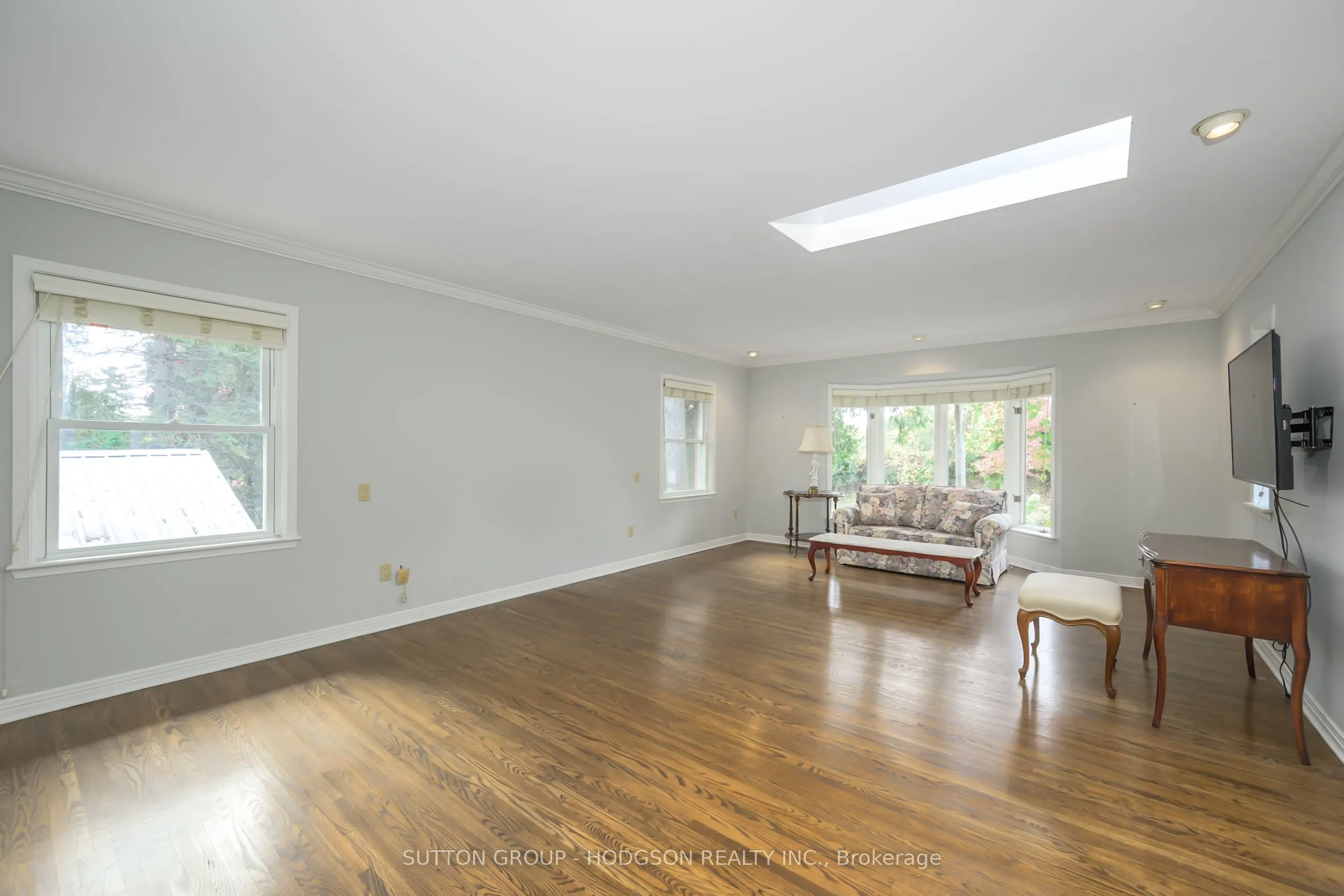325 Thames Valley Avenue