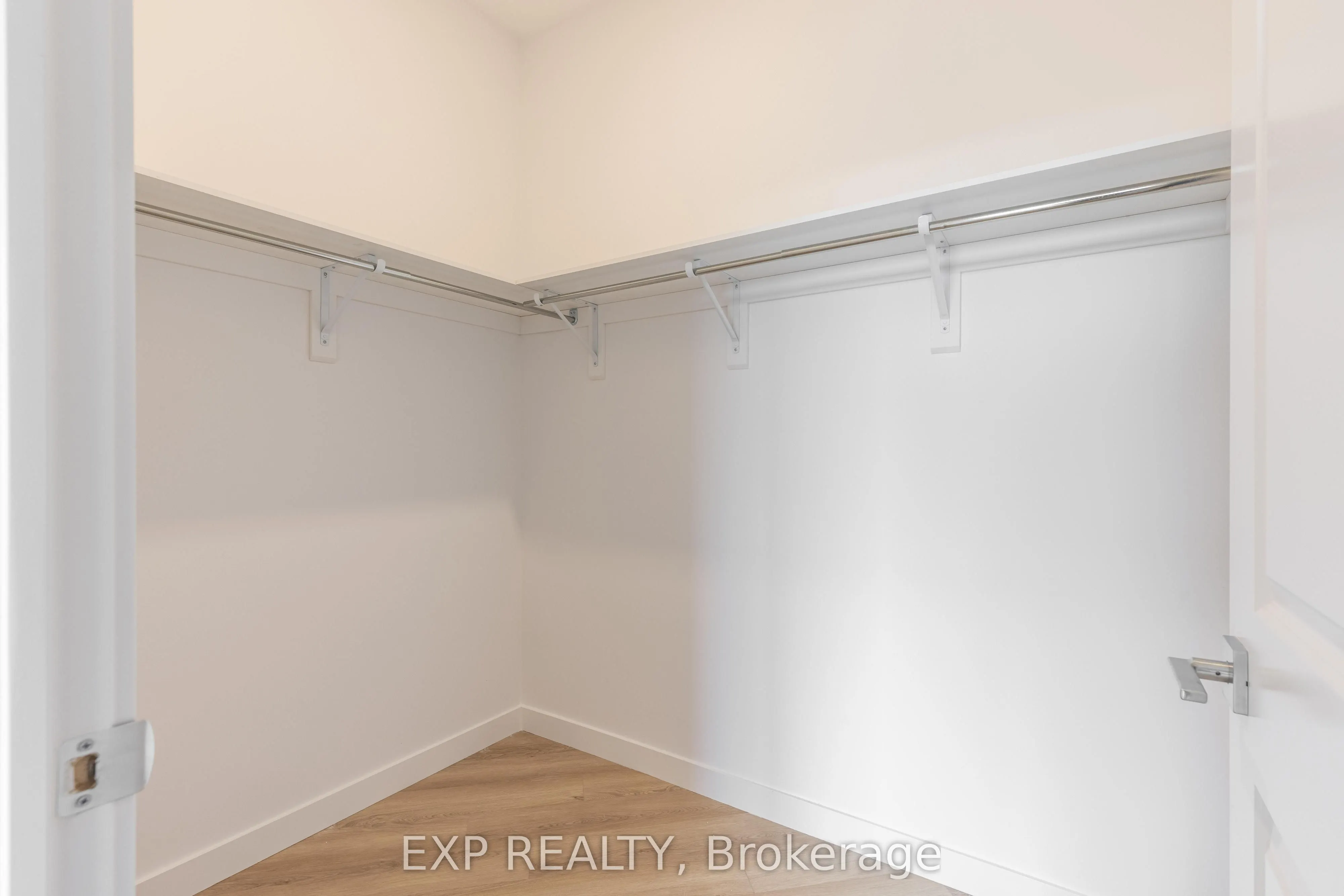7549B KALAR Road, #405