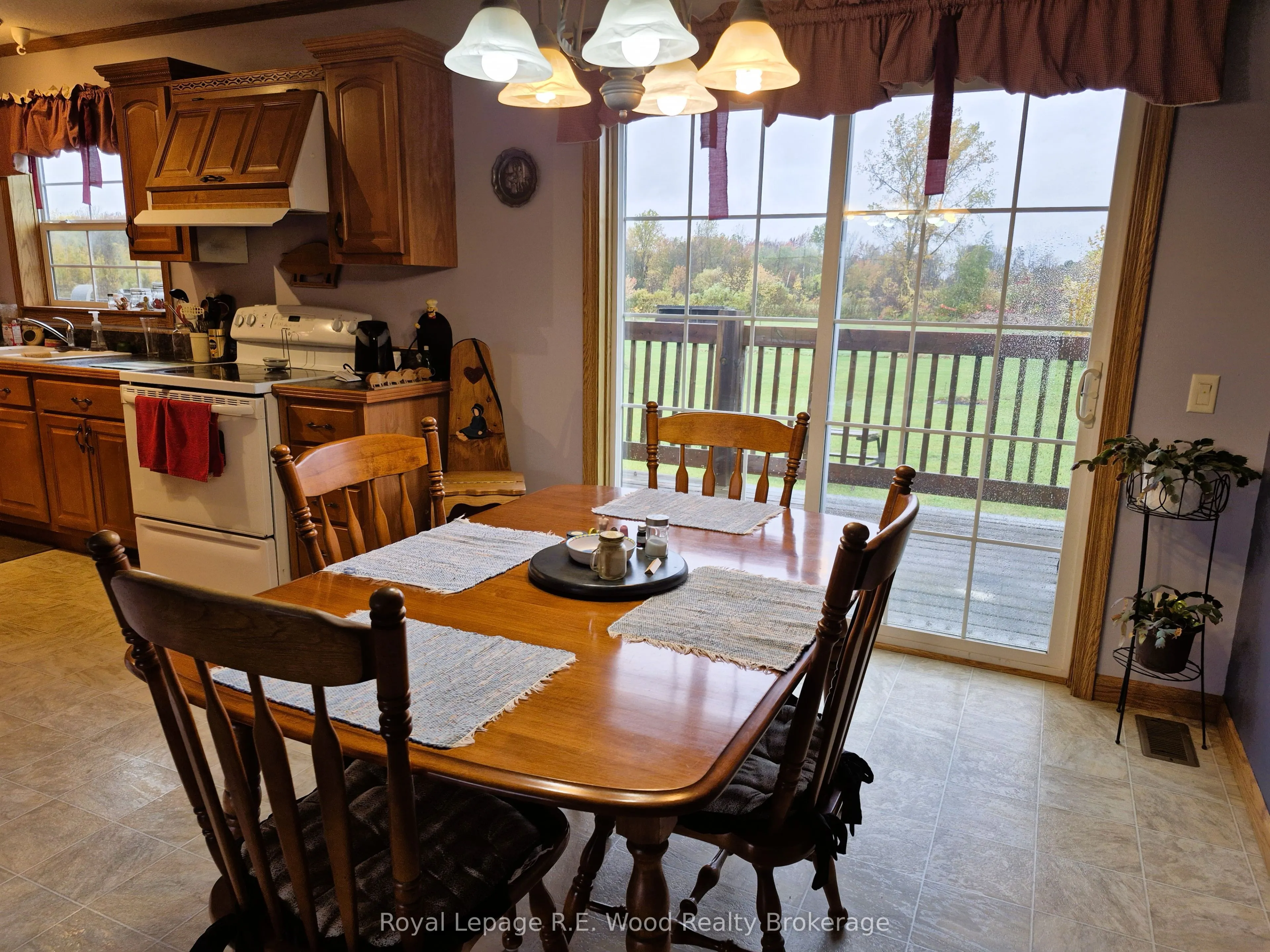 1319 Windham  Centre Road