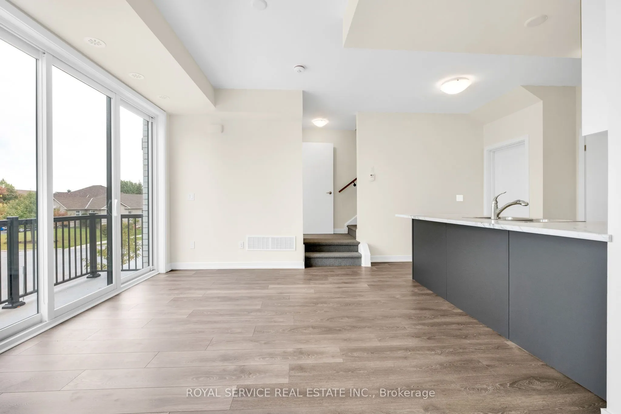 160 Densmore Road, #1704