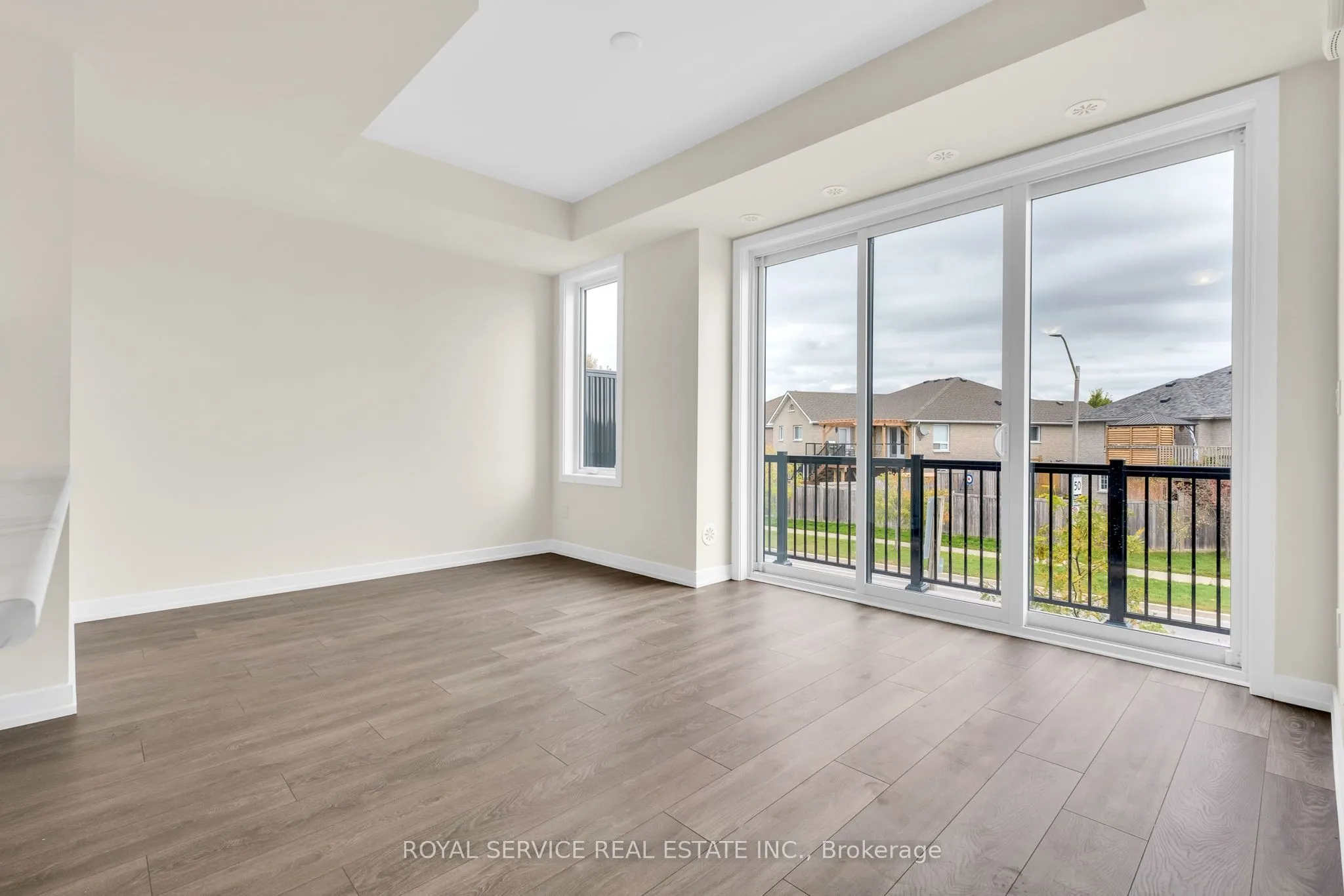 160 Densmore Road, #1704