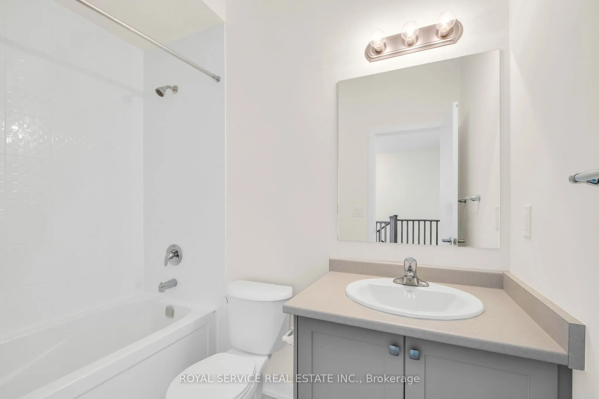 160 Densmore Road, #1704