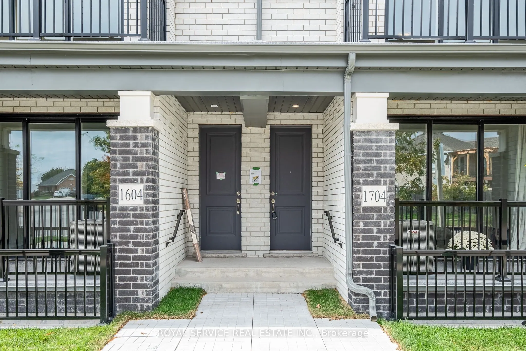 160 Densmore Road, #1704