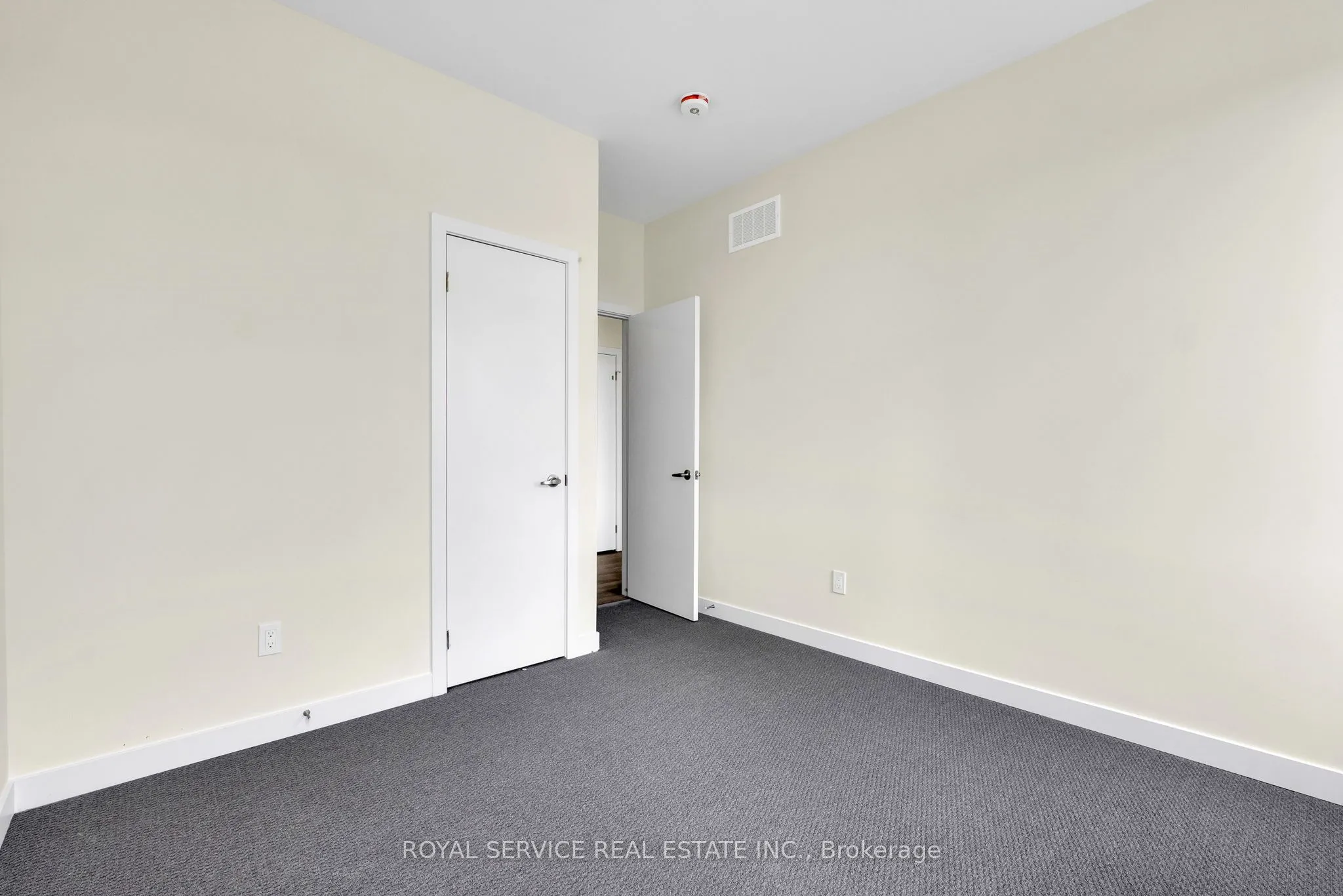 160 Densmore Road, #1704