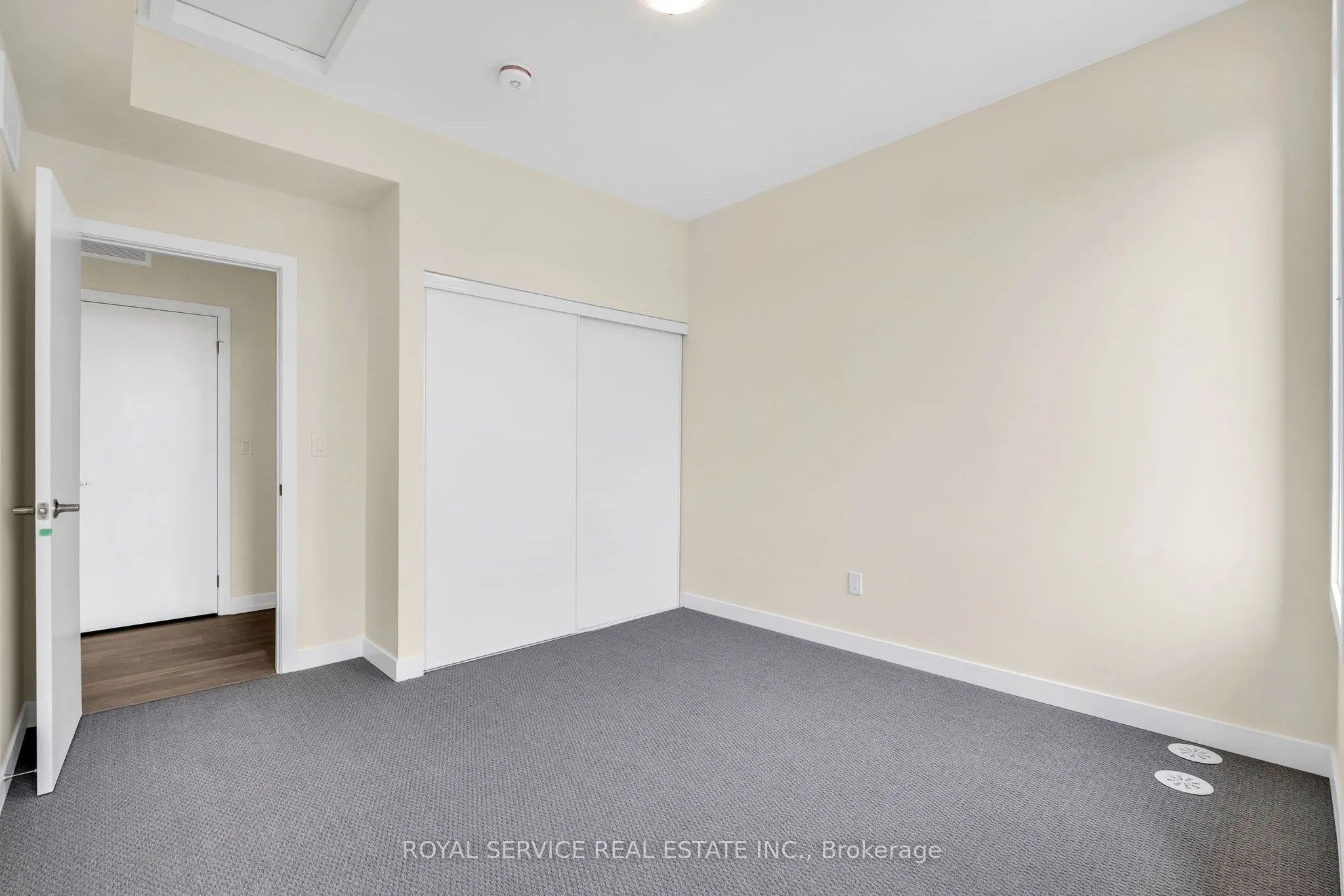 160 Densmore Road, #1704