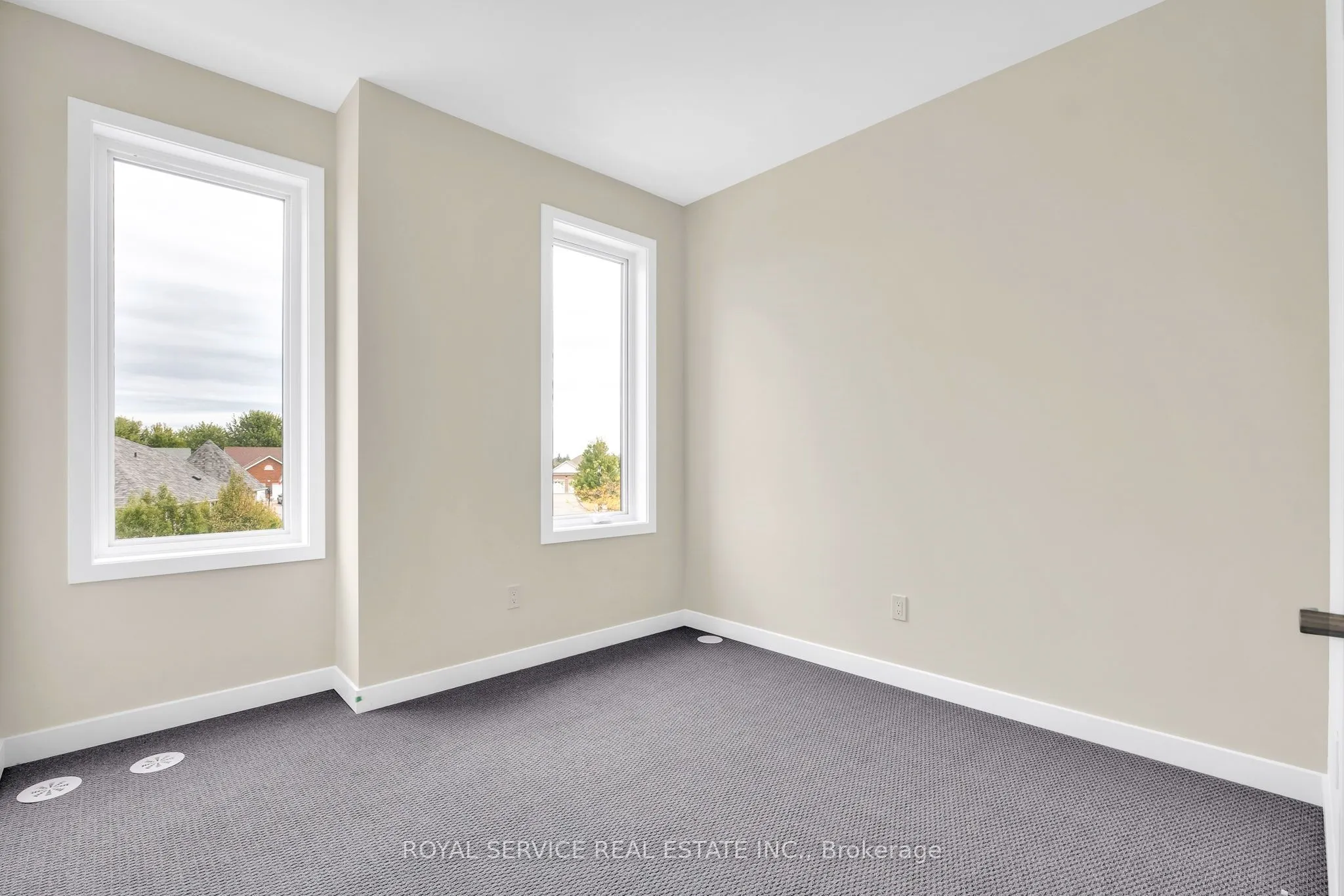 160 Densmore Road, #1704