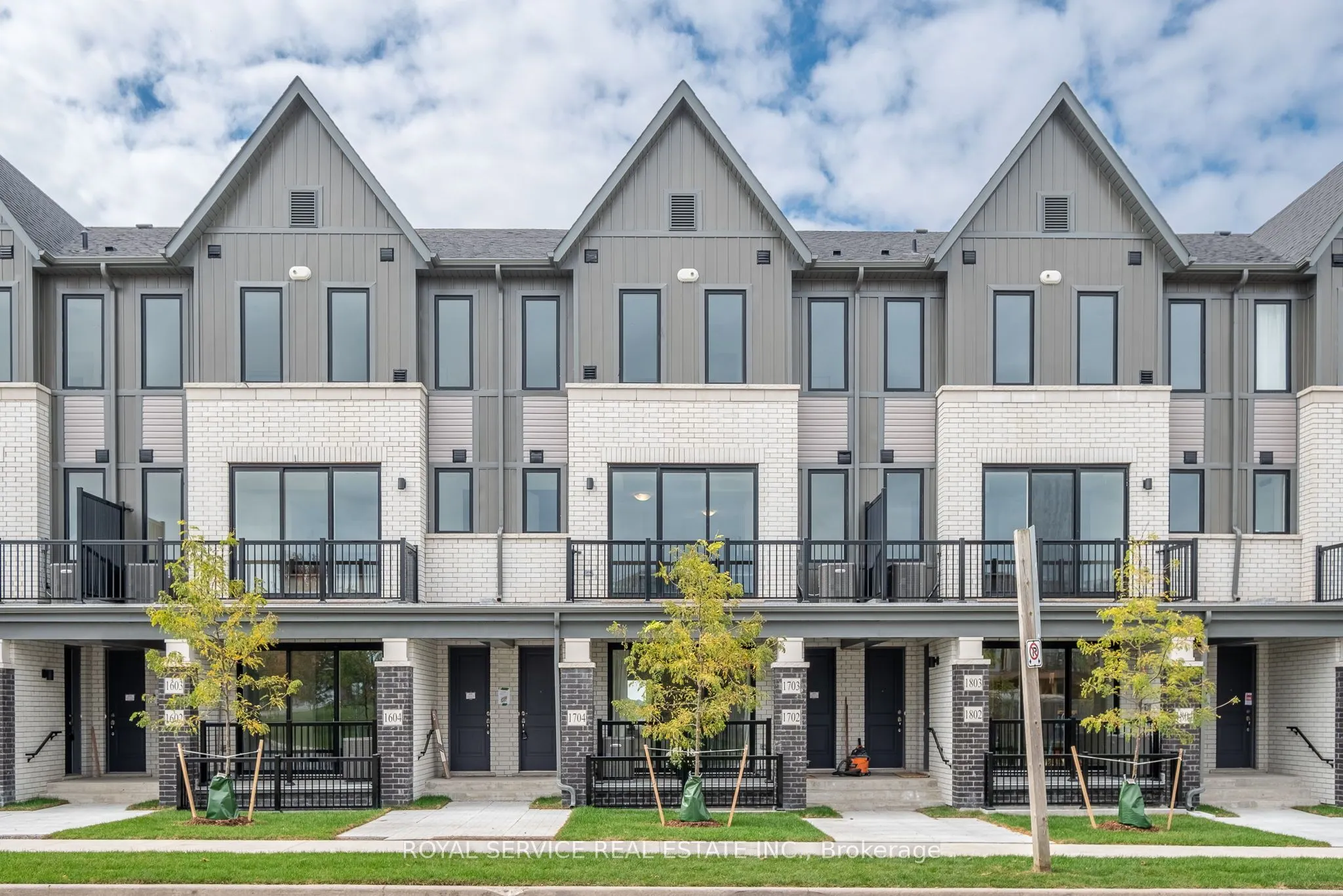 160 Densmore Road, #1704