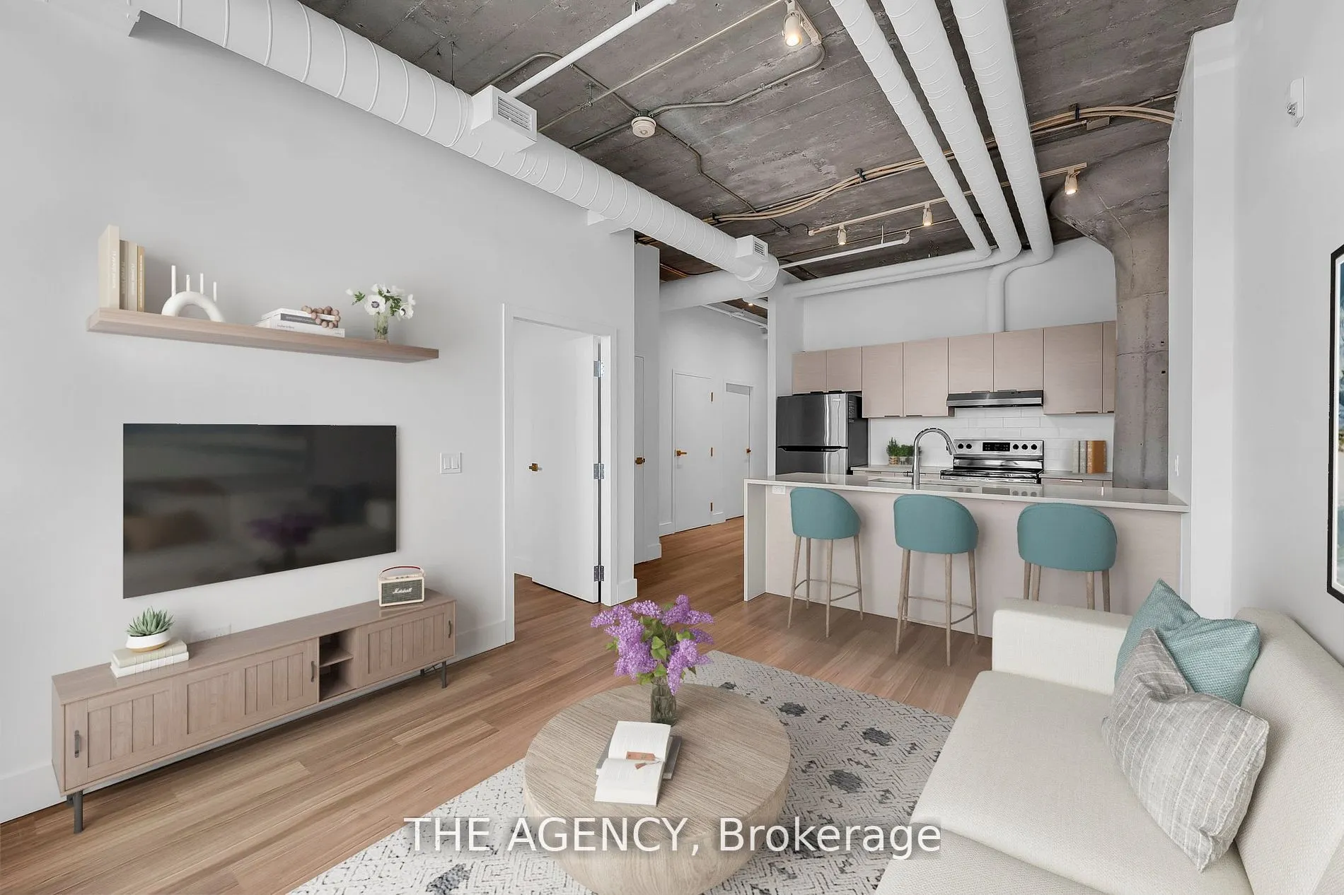 120 HURON Street, #221