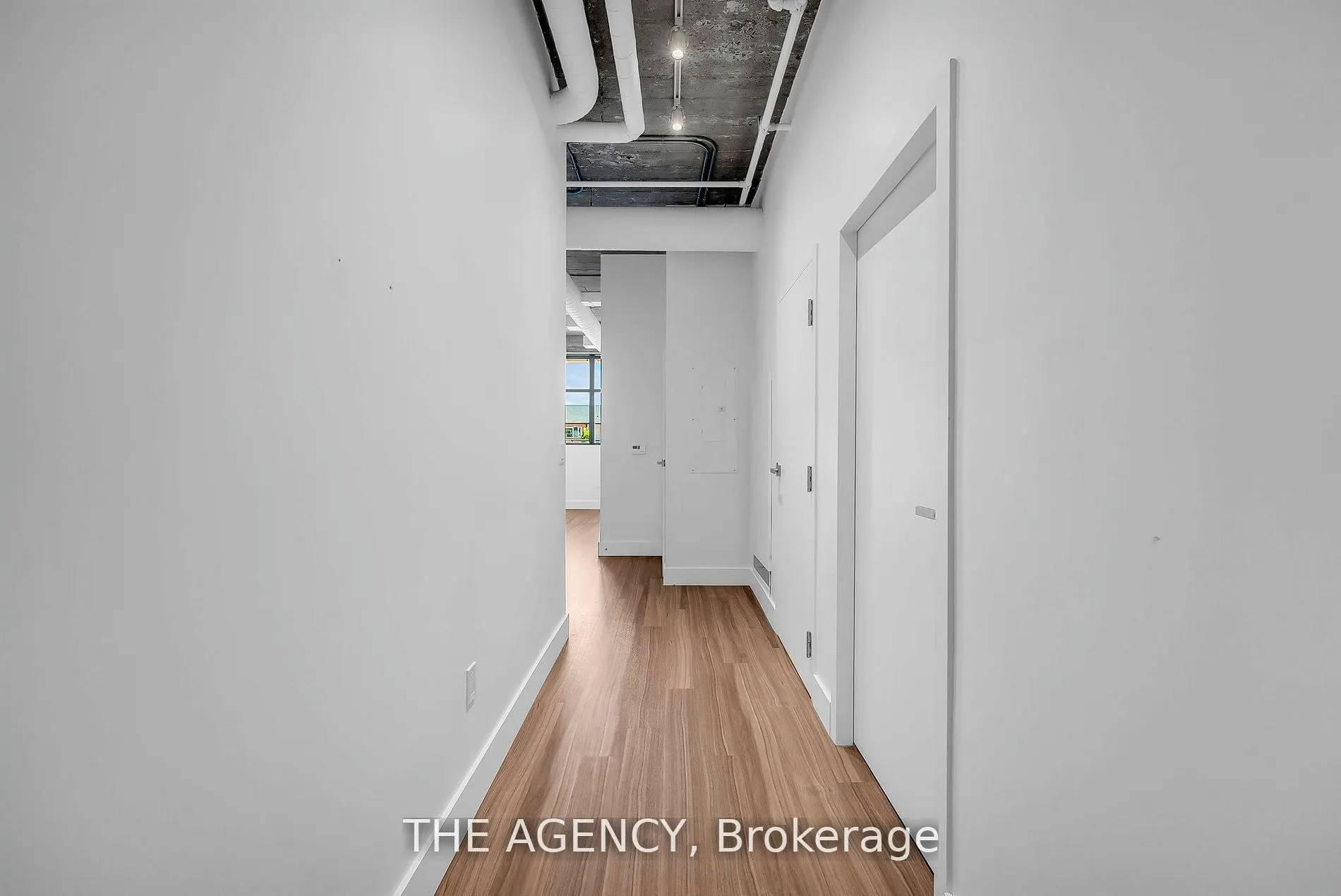 120 HURON Street, #221