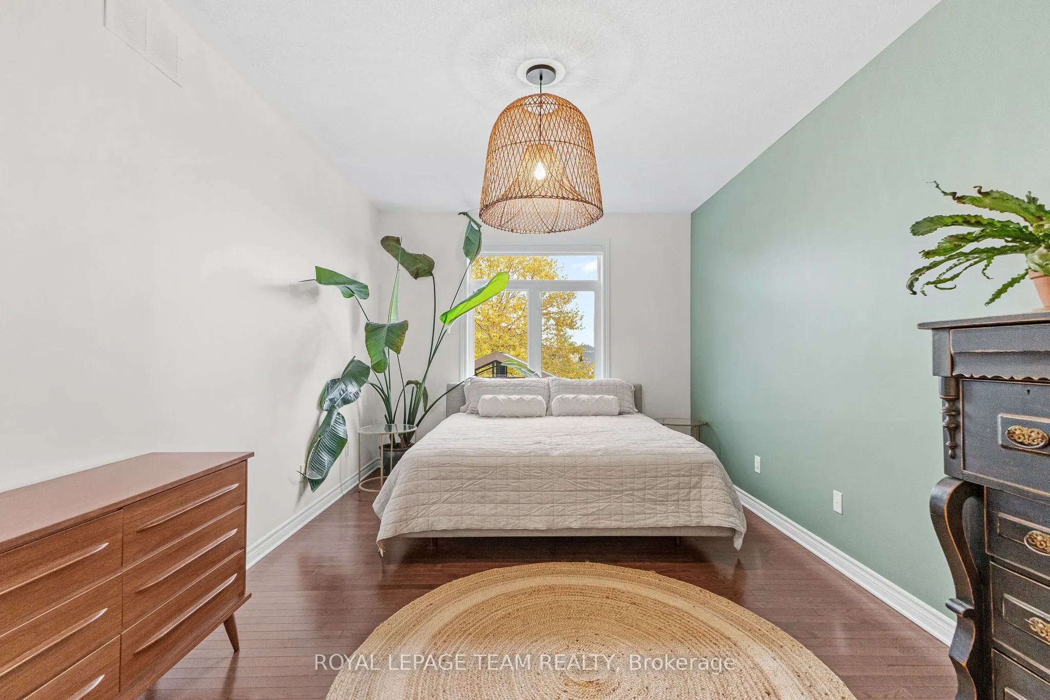 248 Shinny Avenue