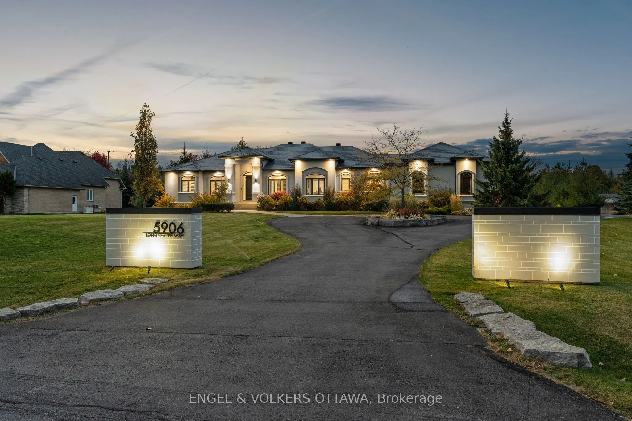 5906 Longhearth Way