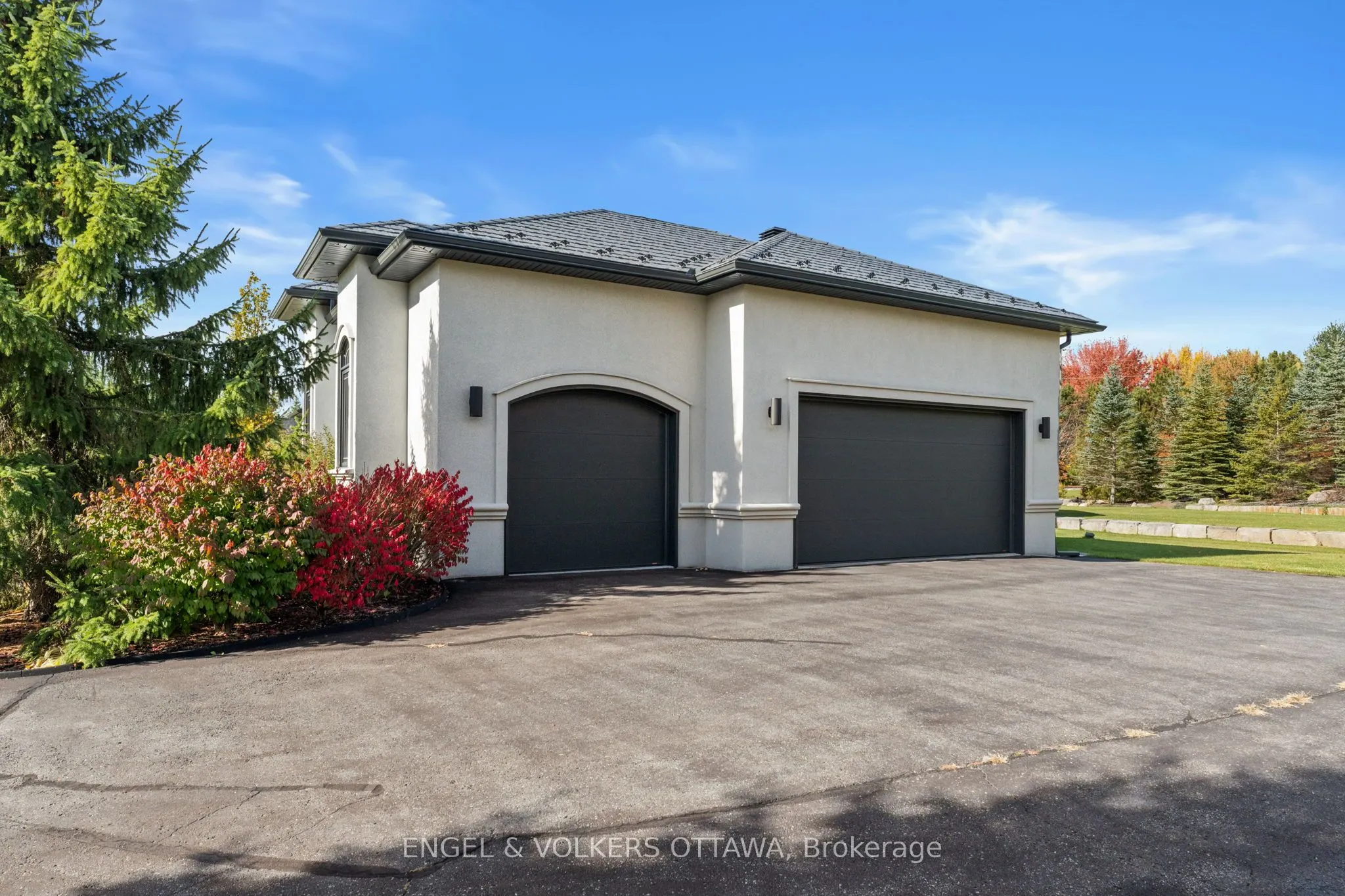 5906 Longhearth Way