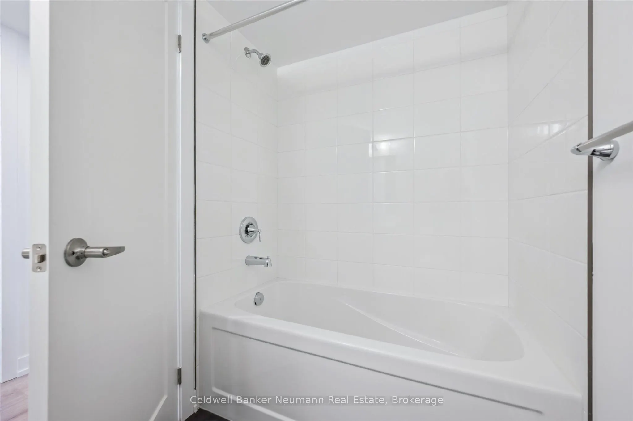 940 David Street N, #41