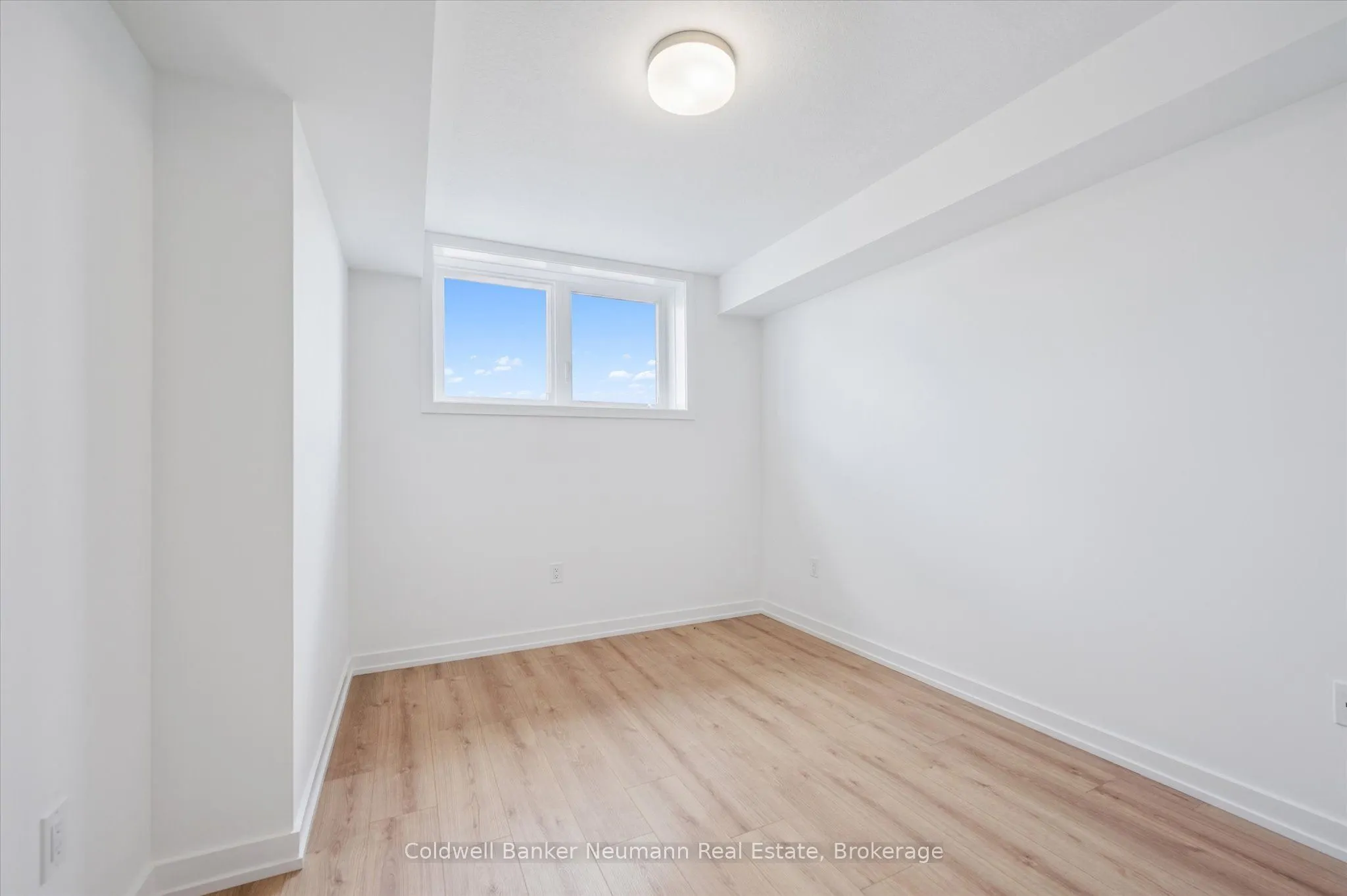 940 David Street N, #41