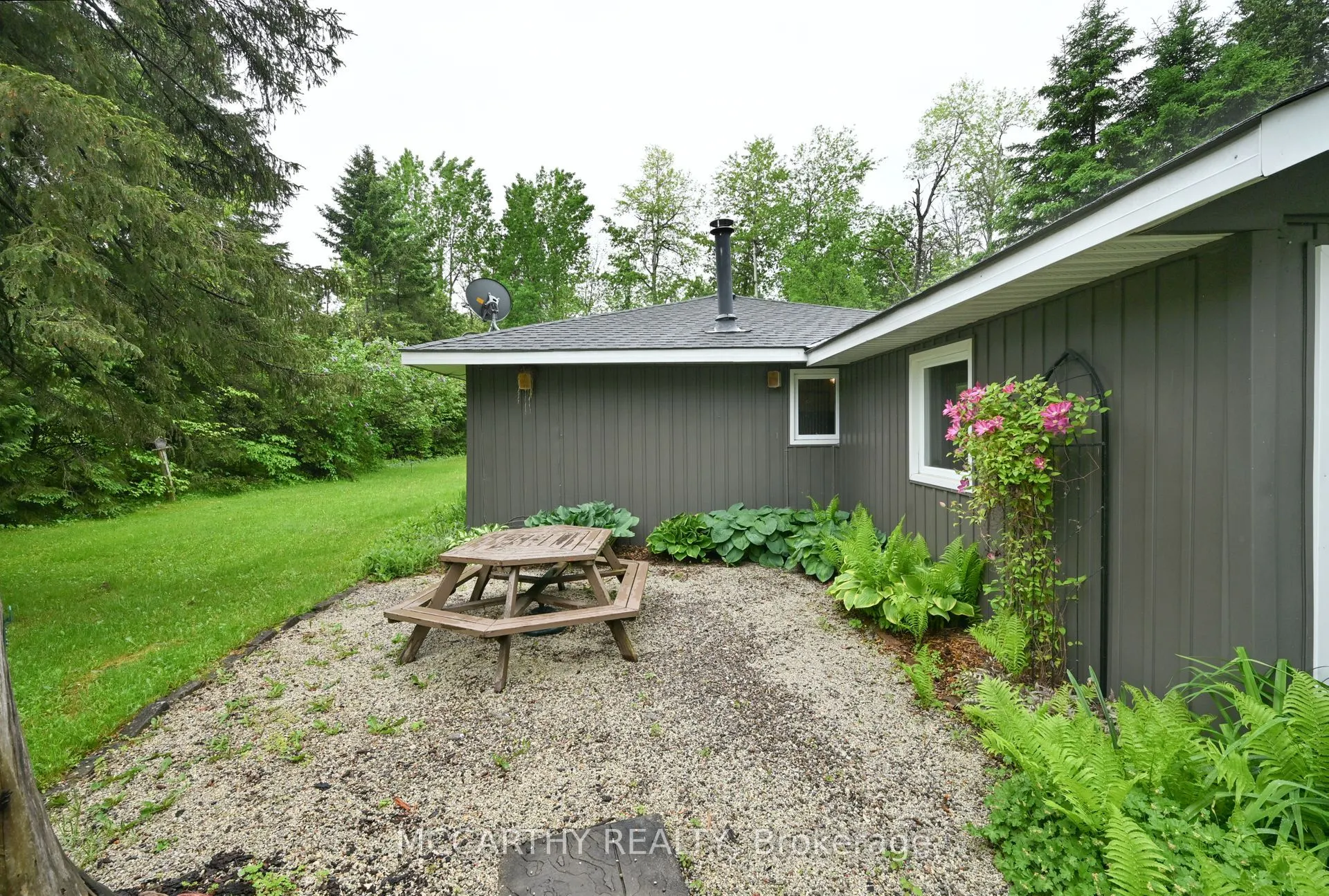 606095 River Road
