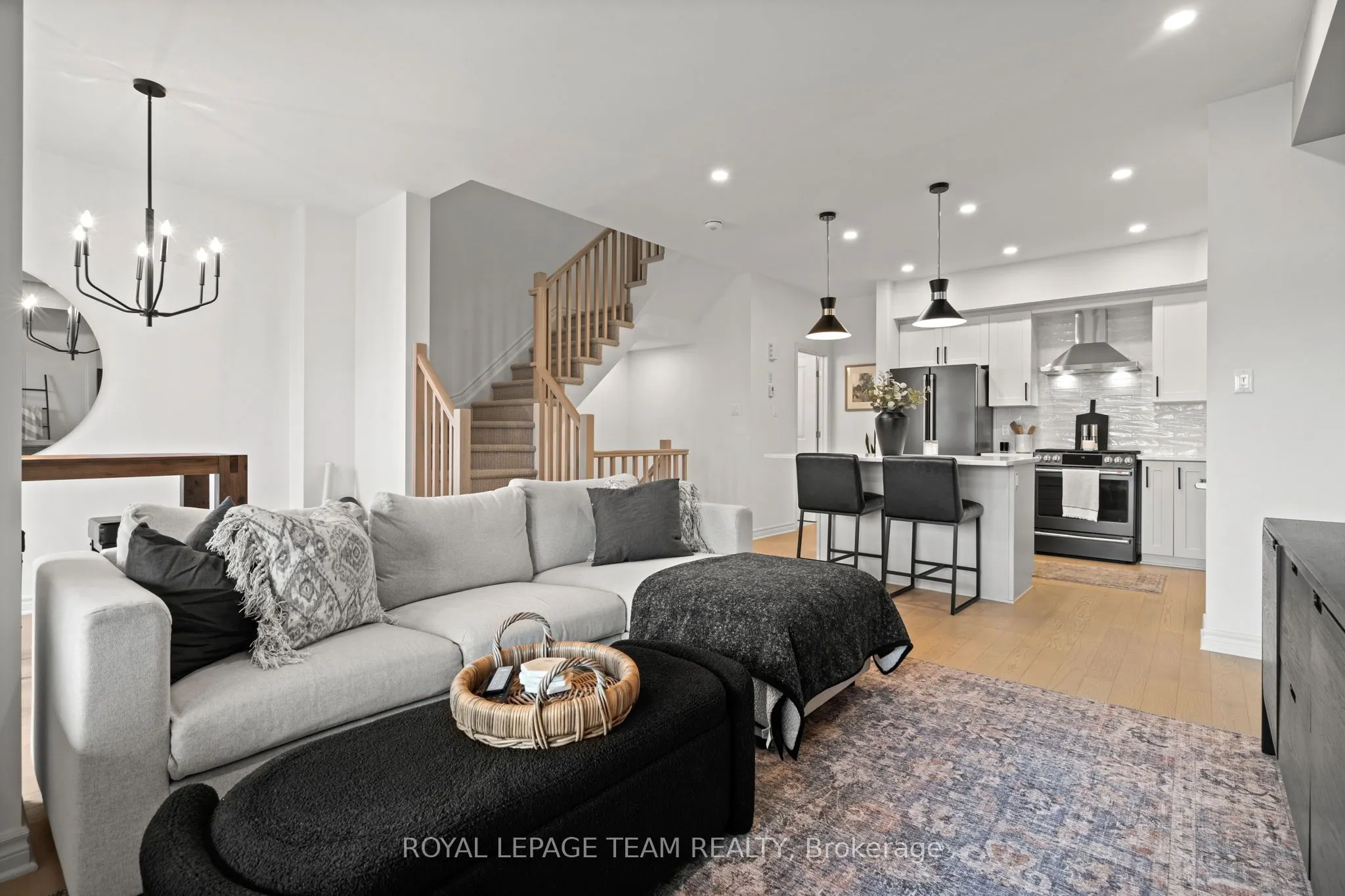 14 Verglas Lane