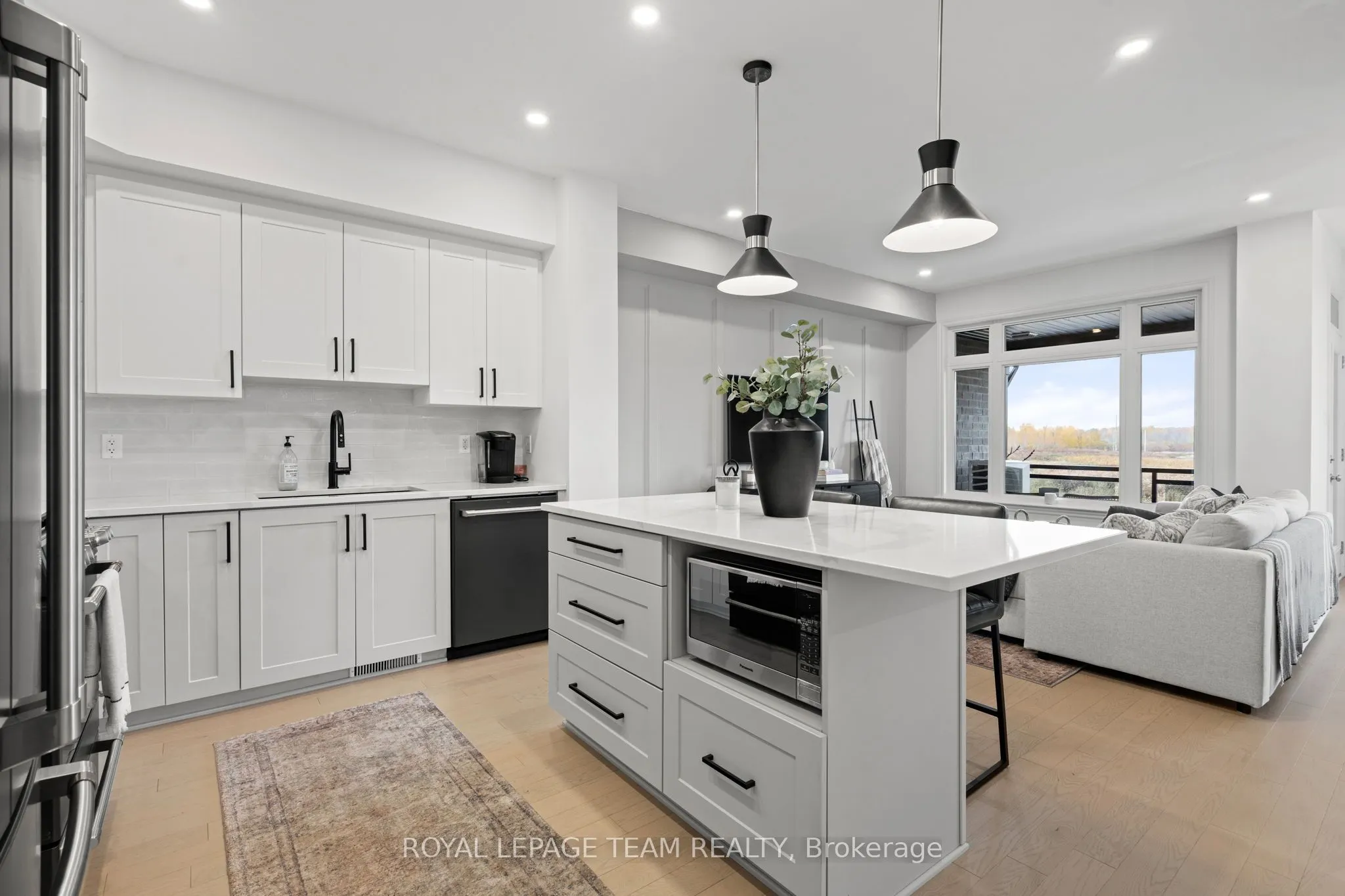 14 Verglas Lane