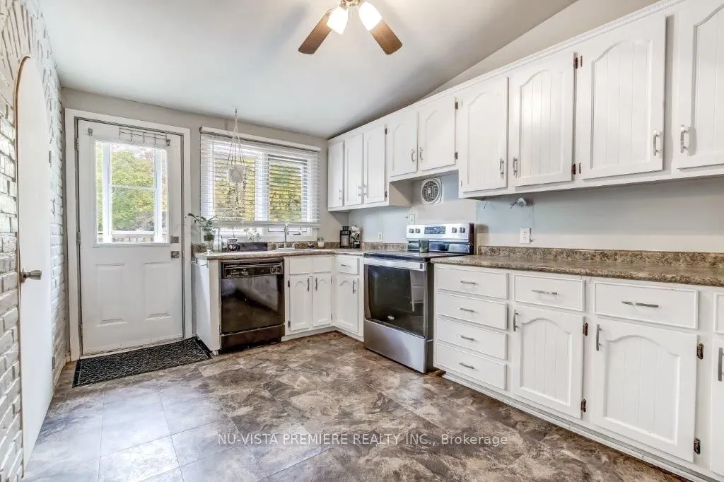 1261 Sorrel Road