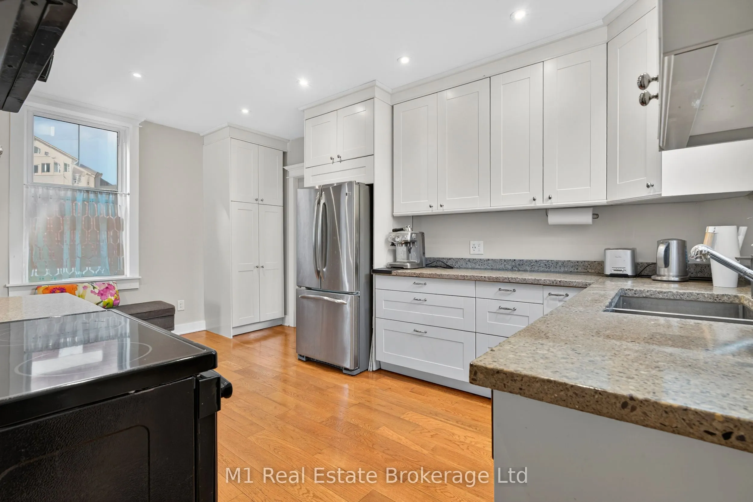 60 Howitt Street