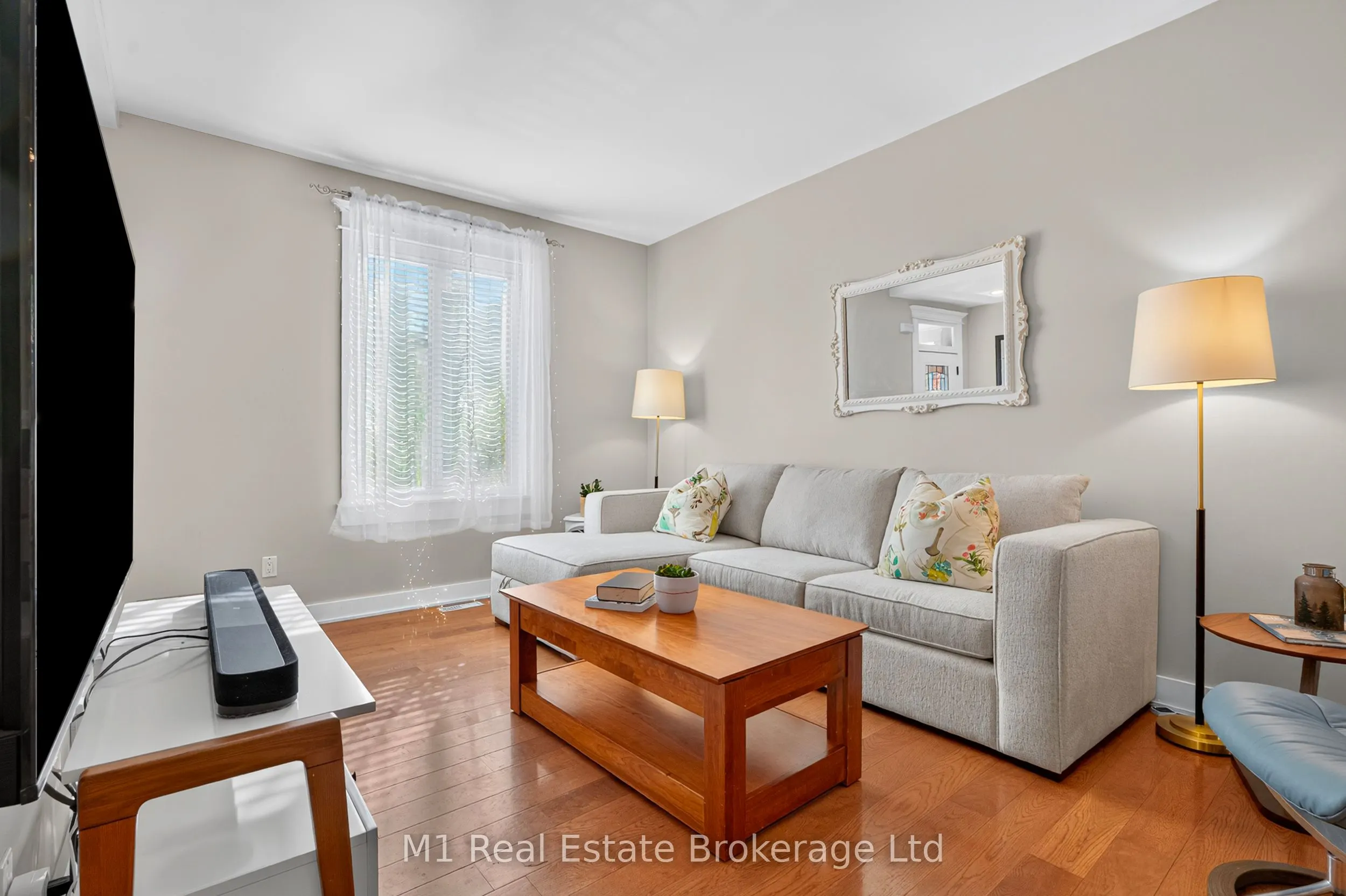 60 Howitt Street