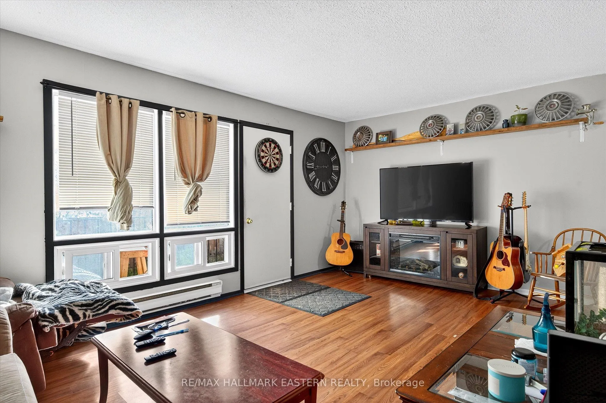 135 Lansdowne Street W