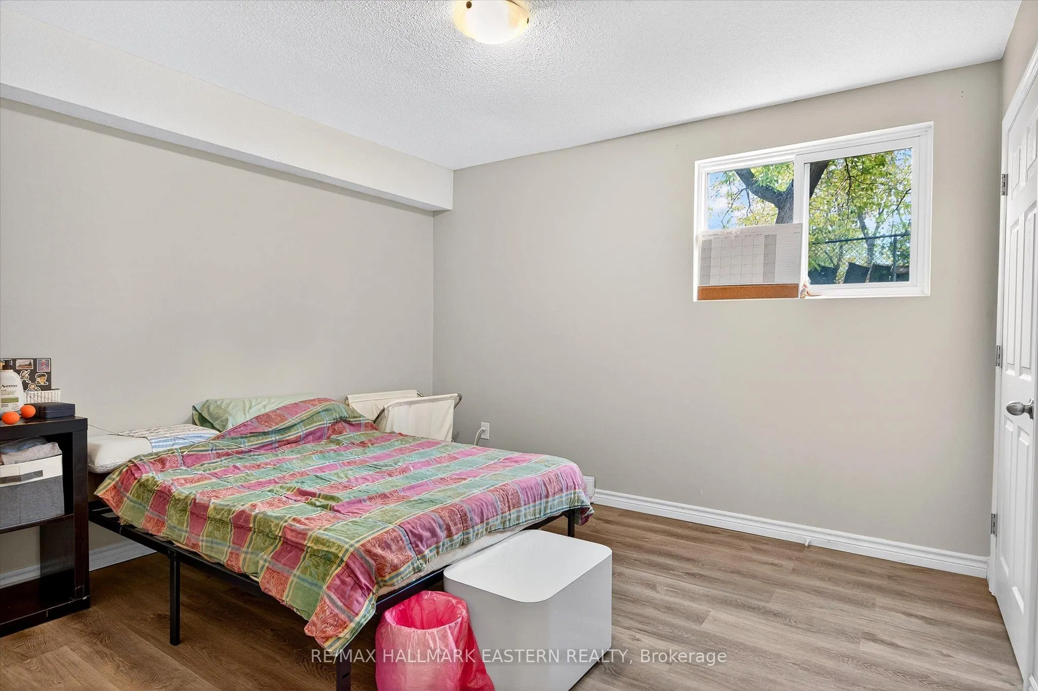 135 Lansdowne Street W