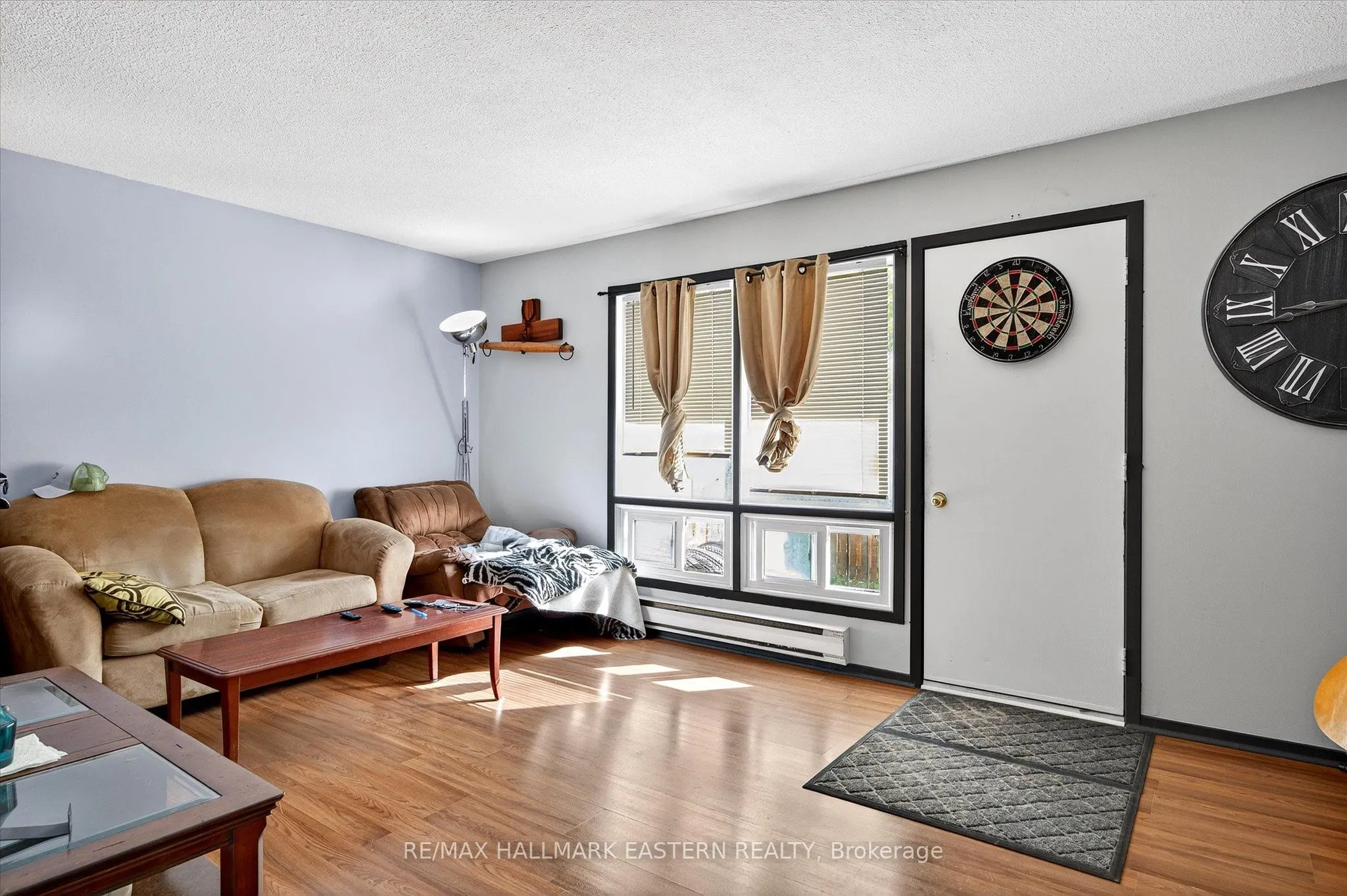 135 Lansdowne Street W