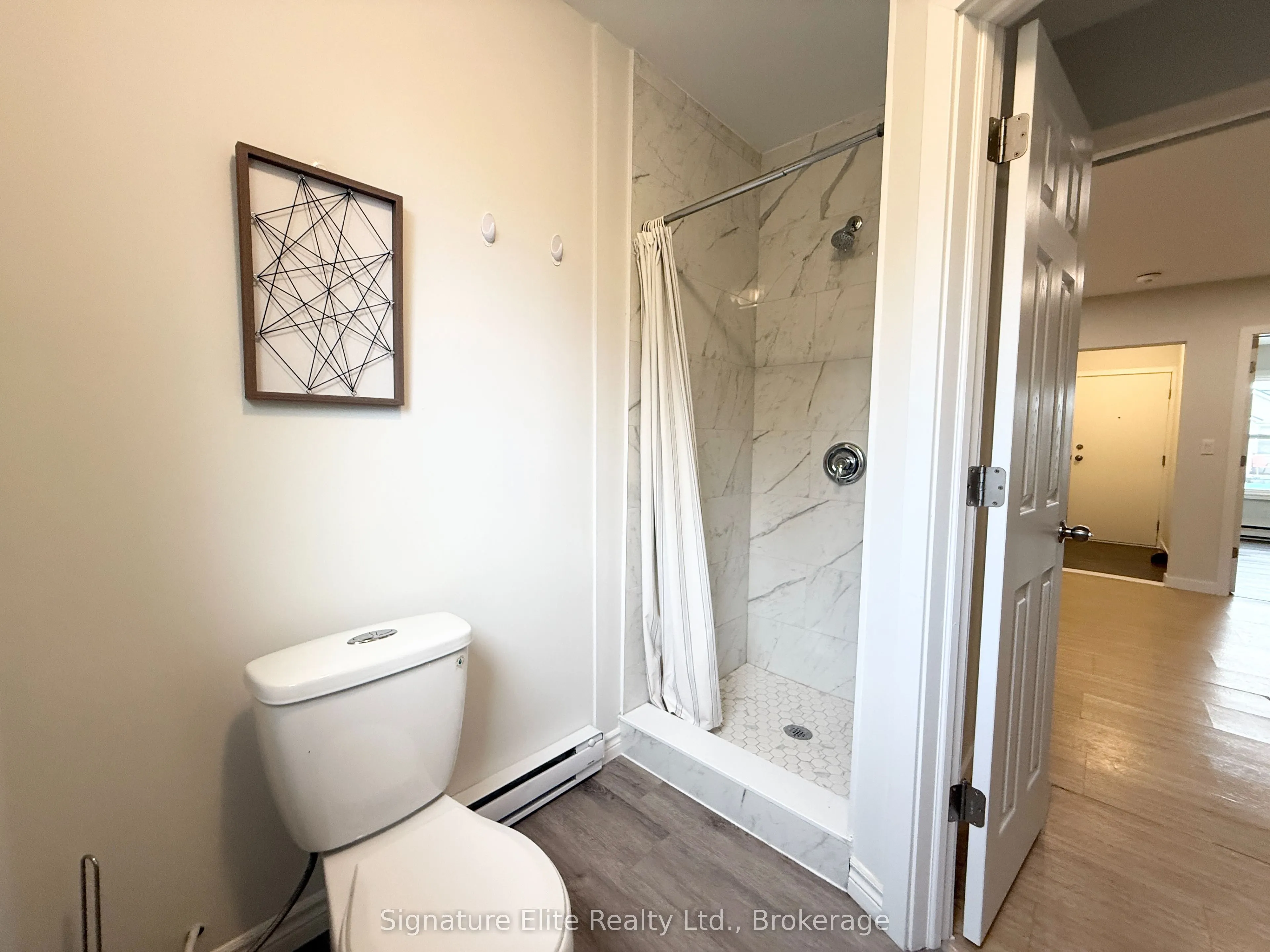 435 Mcalpine Avenue N, #1