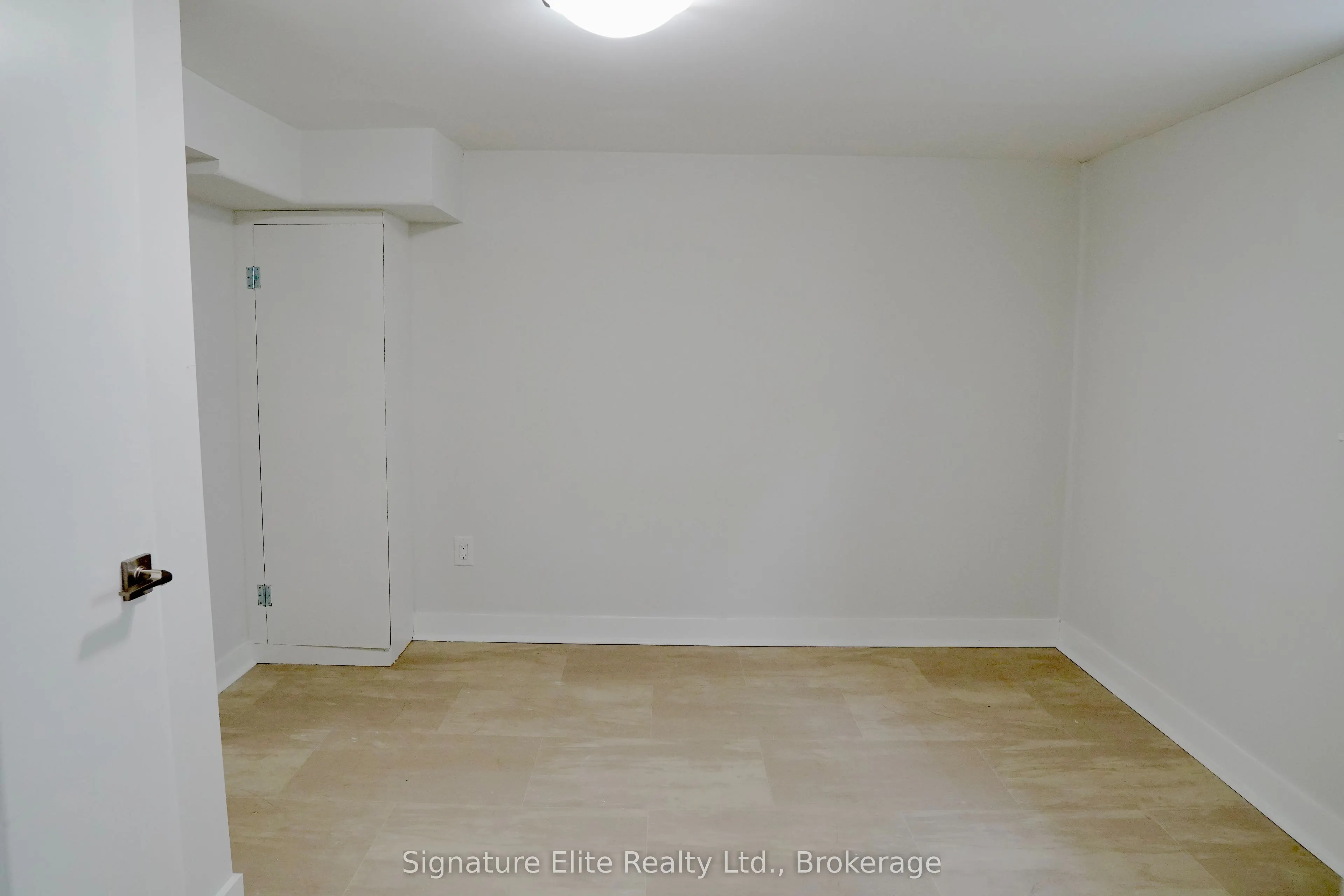 386 Gatfield Avenue, #1