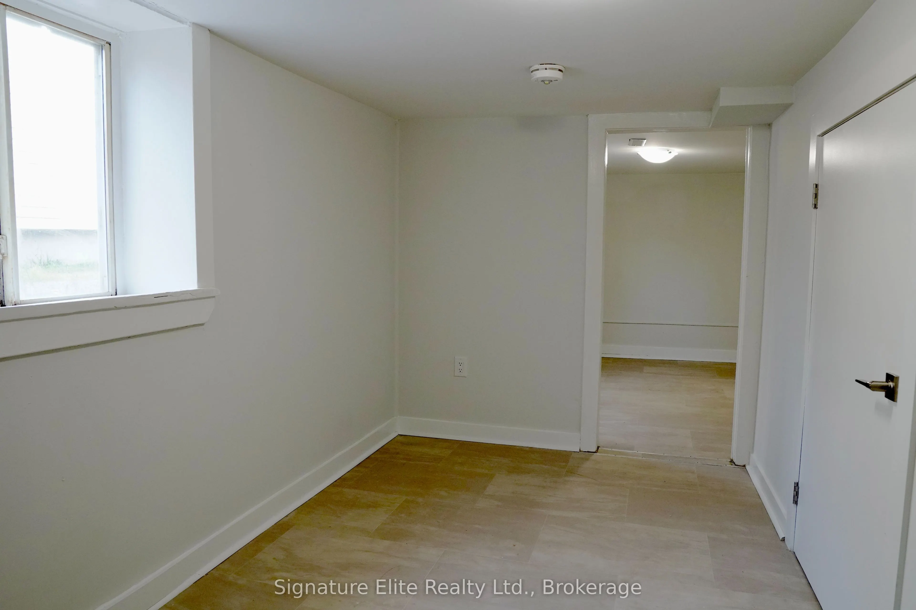 386 Gatfield Avenue, #1