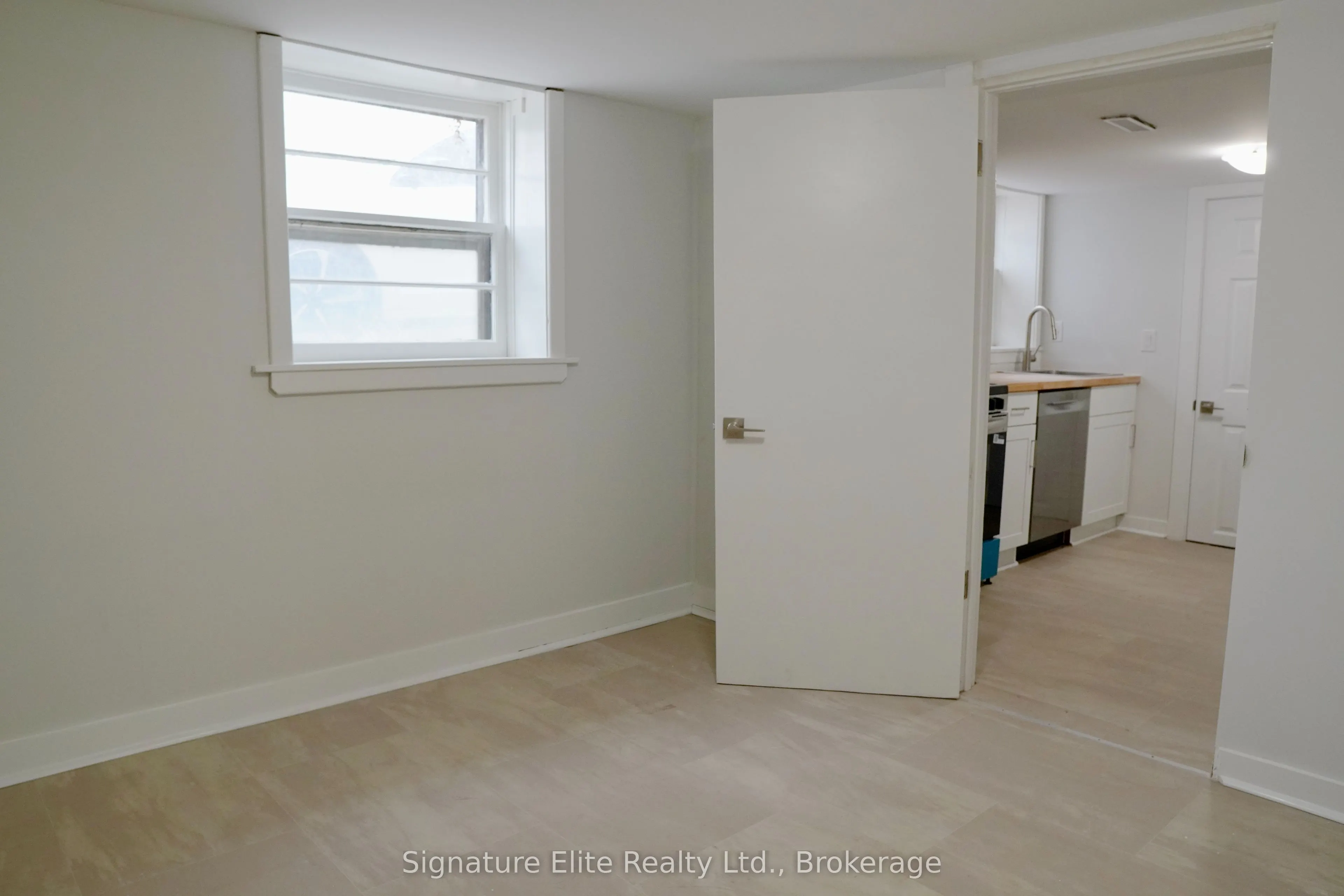 386 Gatfield Avenue, #1
