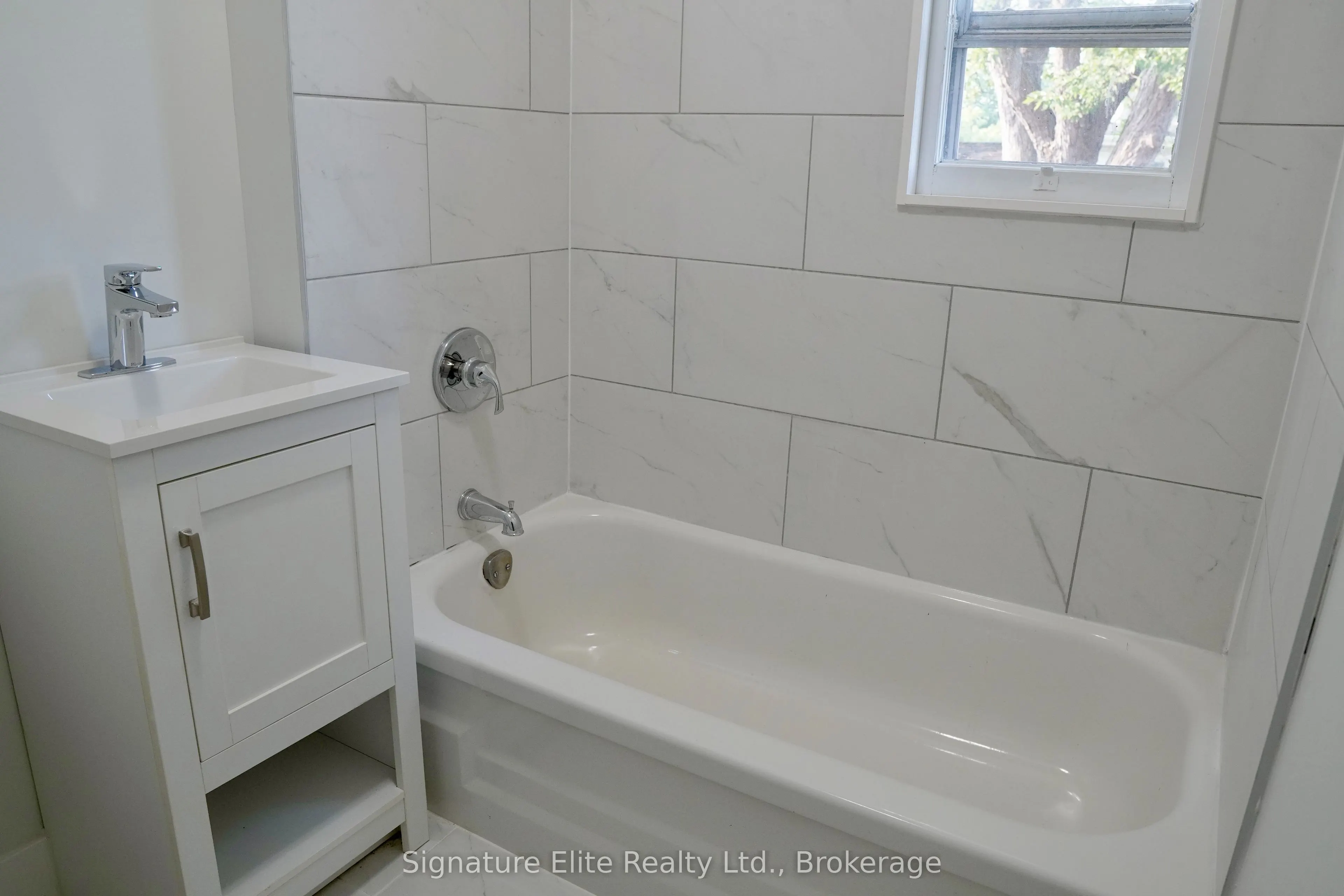 386 Gatfield Avenue, #2