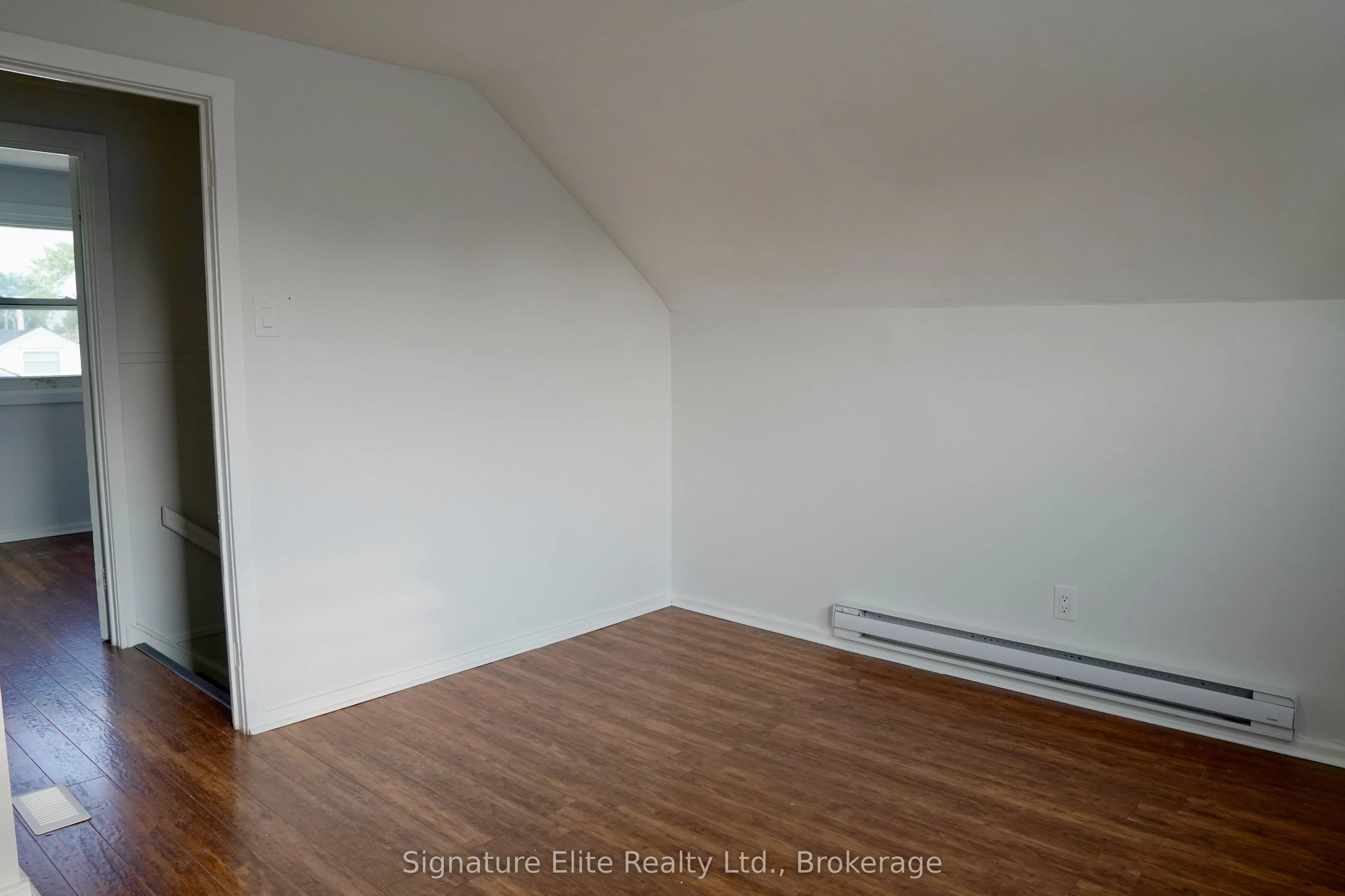 386 Gatfield Avenue, #3