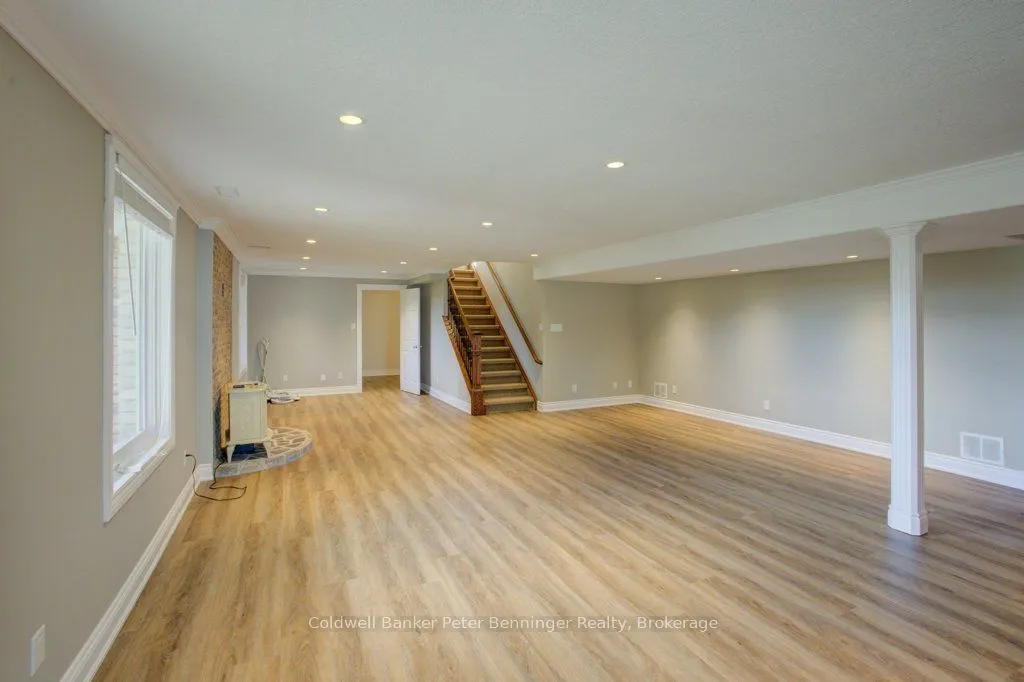 79 George Street S