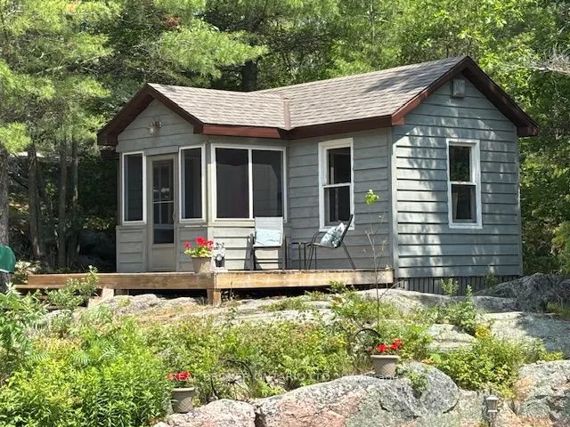121 Rattlebear Drive