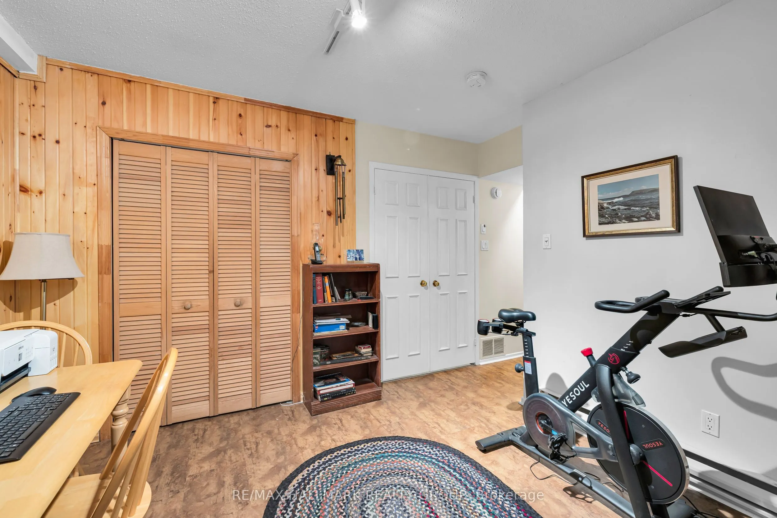 60 Greenfield Avenue, #1