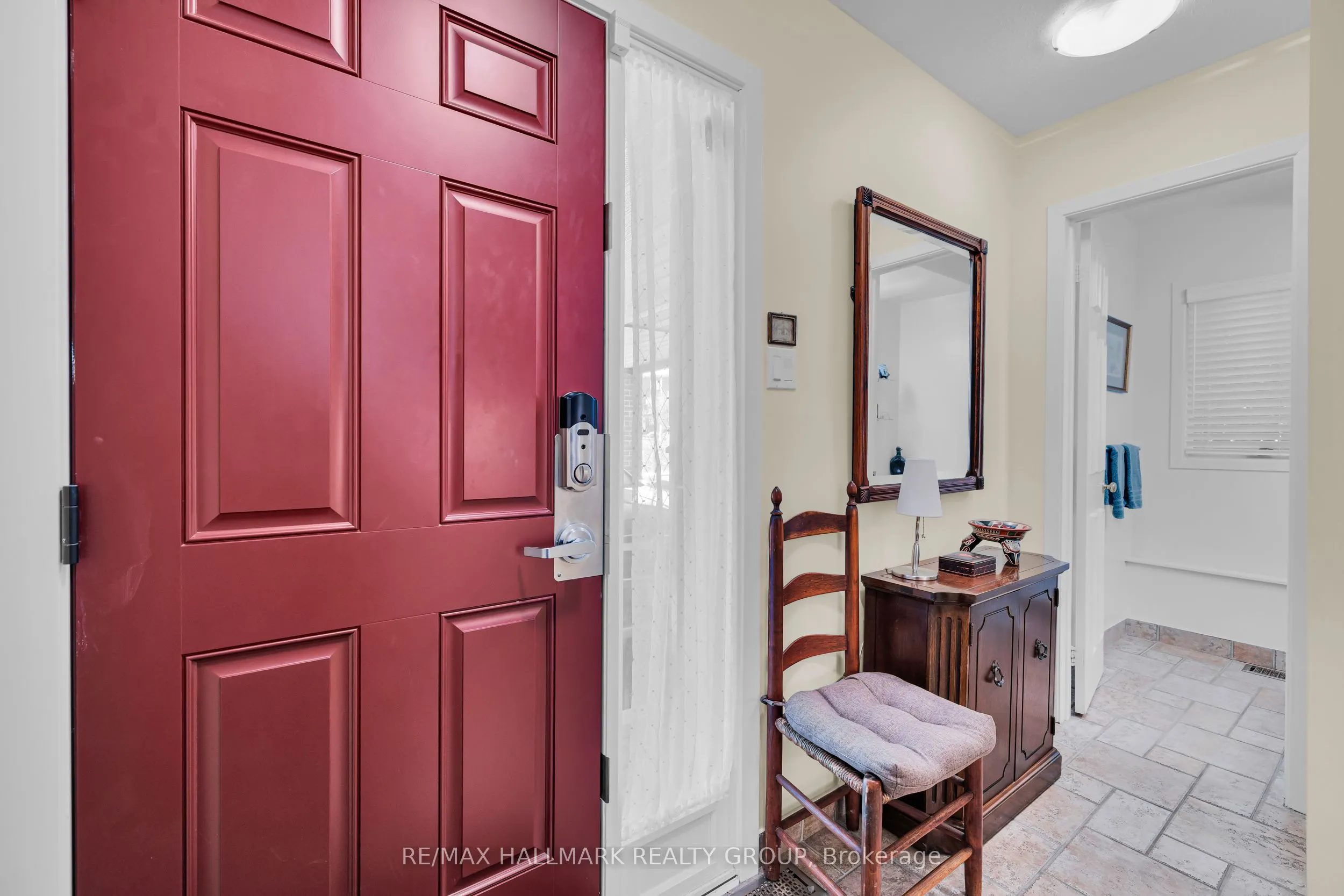60 Greenfield Avenue, #1