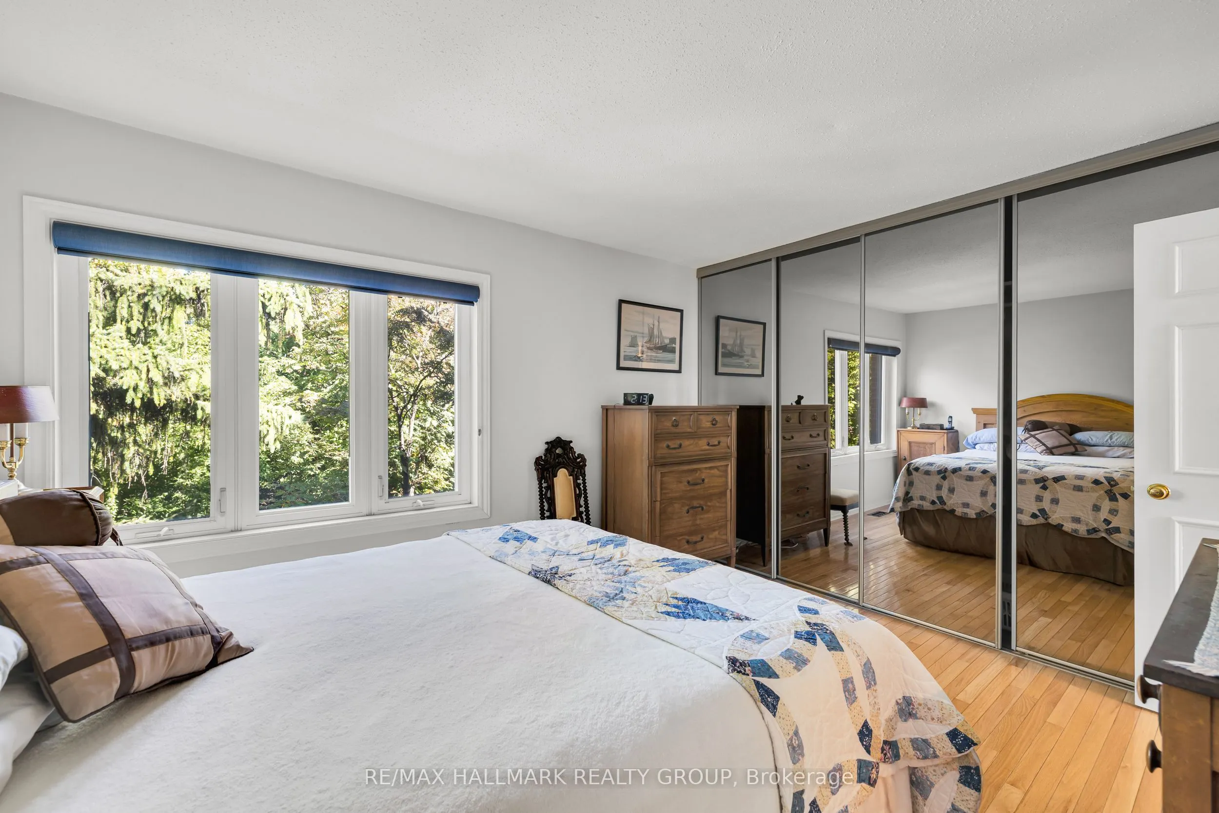 60 Greenfield Avenue, #1