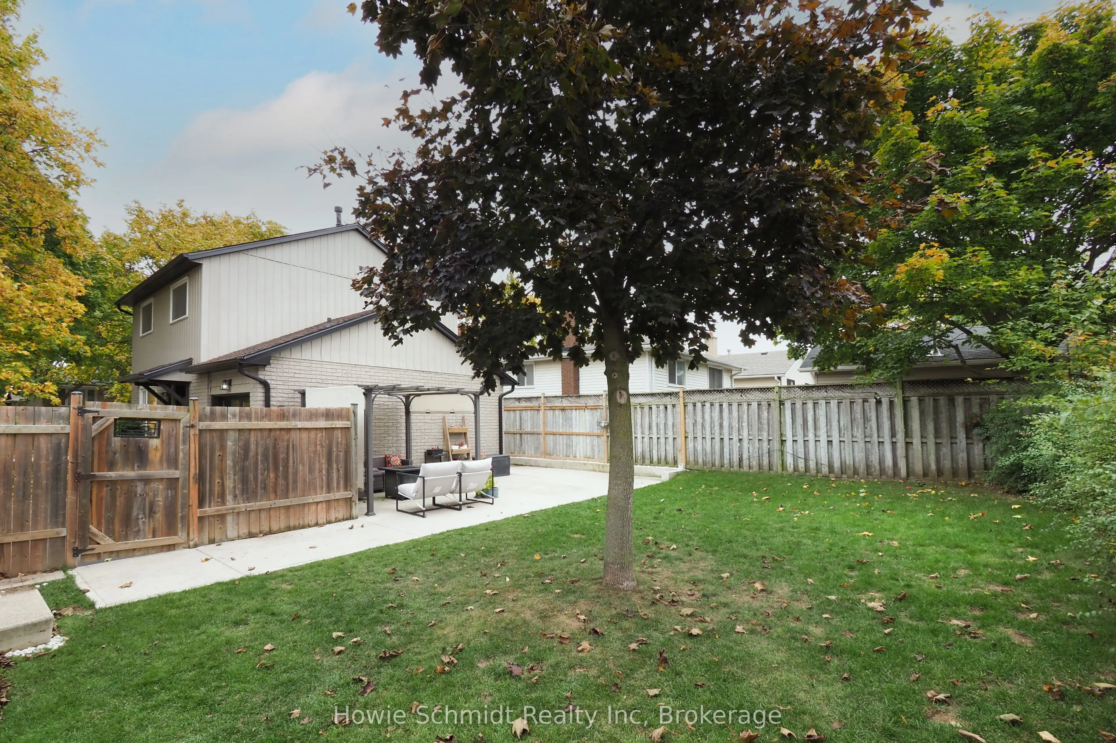 143 Angela Crescent