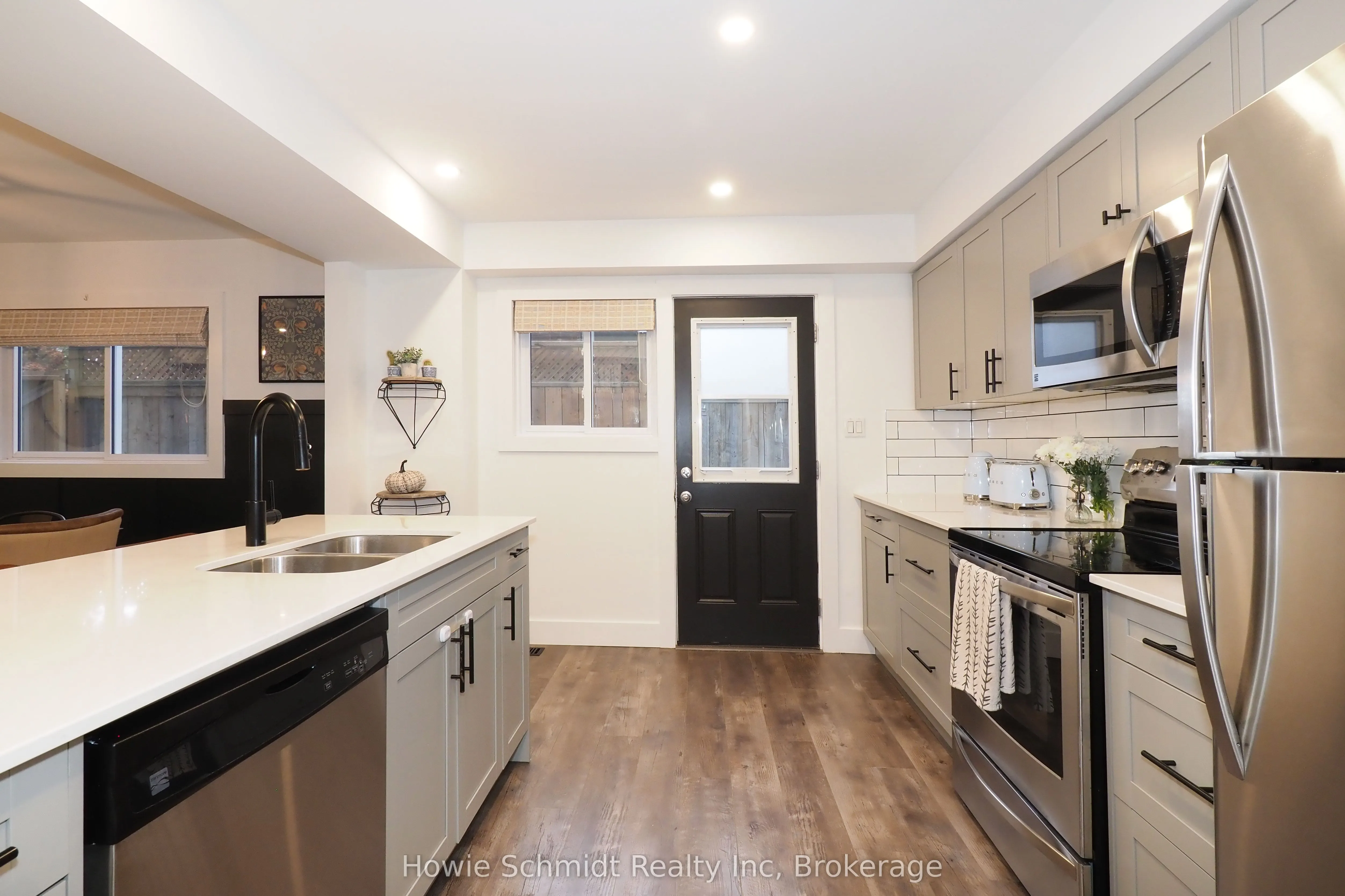 143 Angela Crescent