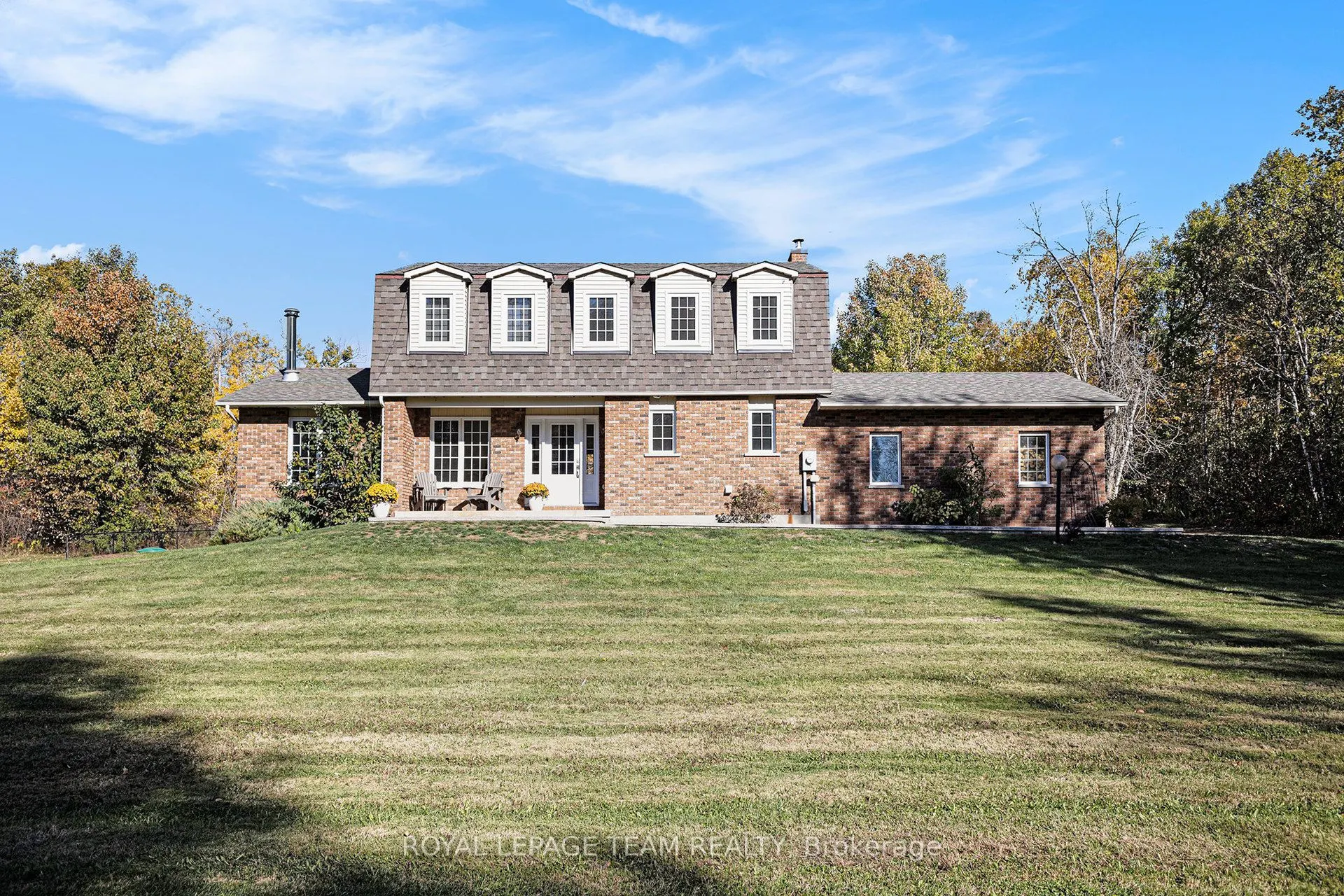 7521 Fourth Line Road