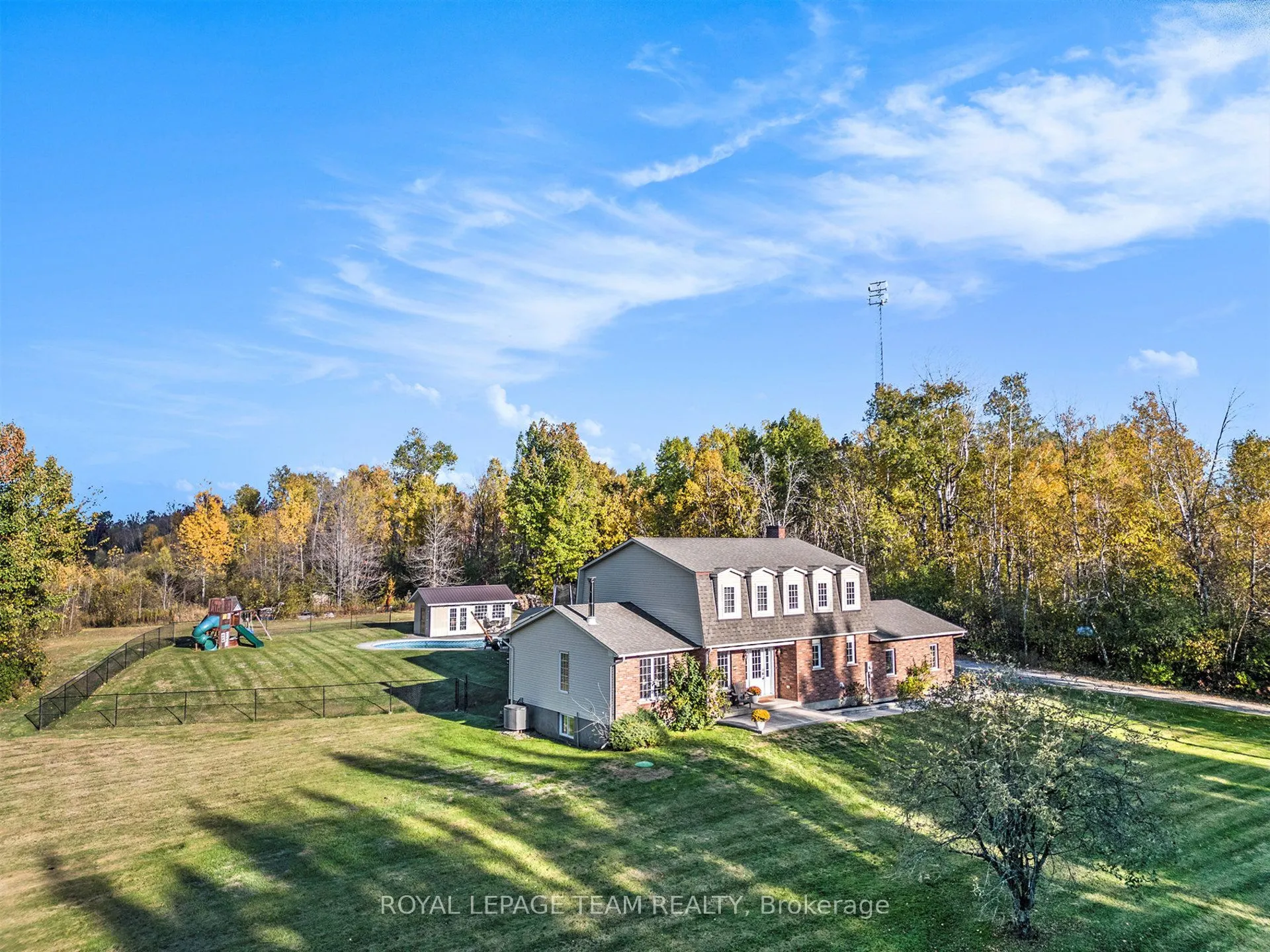 7521 Fourth Line Road